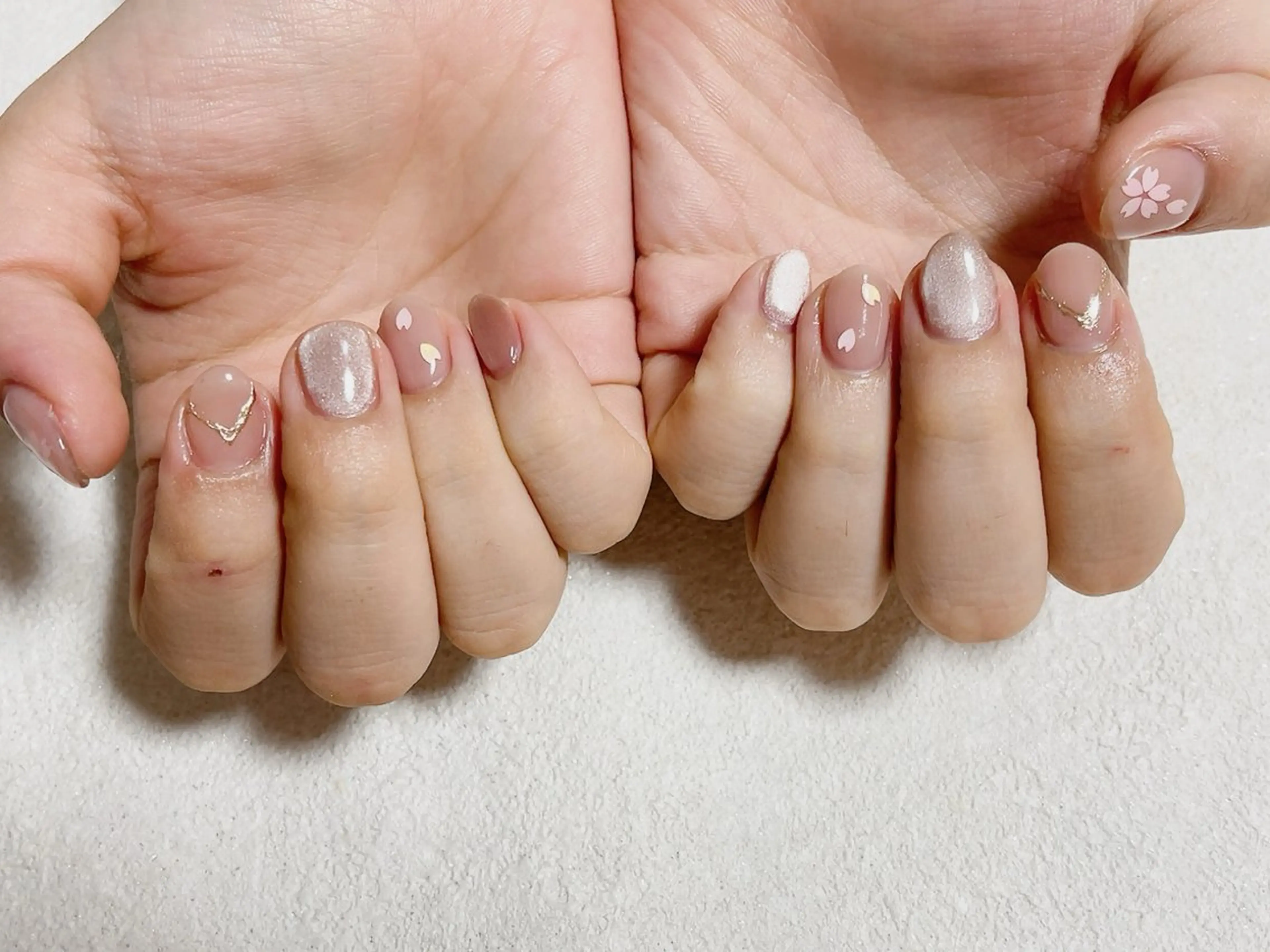 ネイル 桜ネイル ジェルネイル メンズネイル パラジェル 春ネイル kiki nail たまプラーザのネイルデザイン