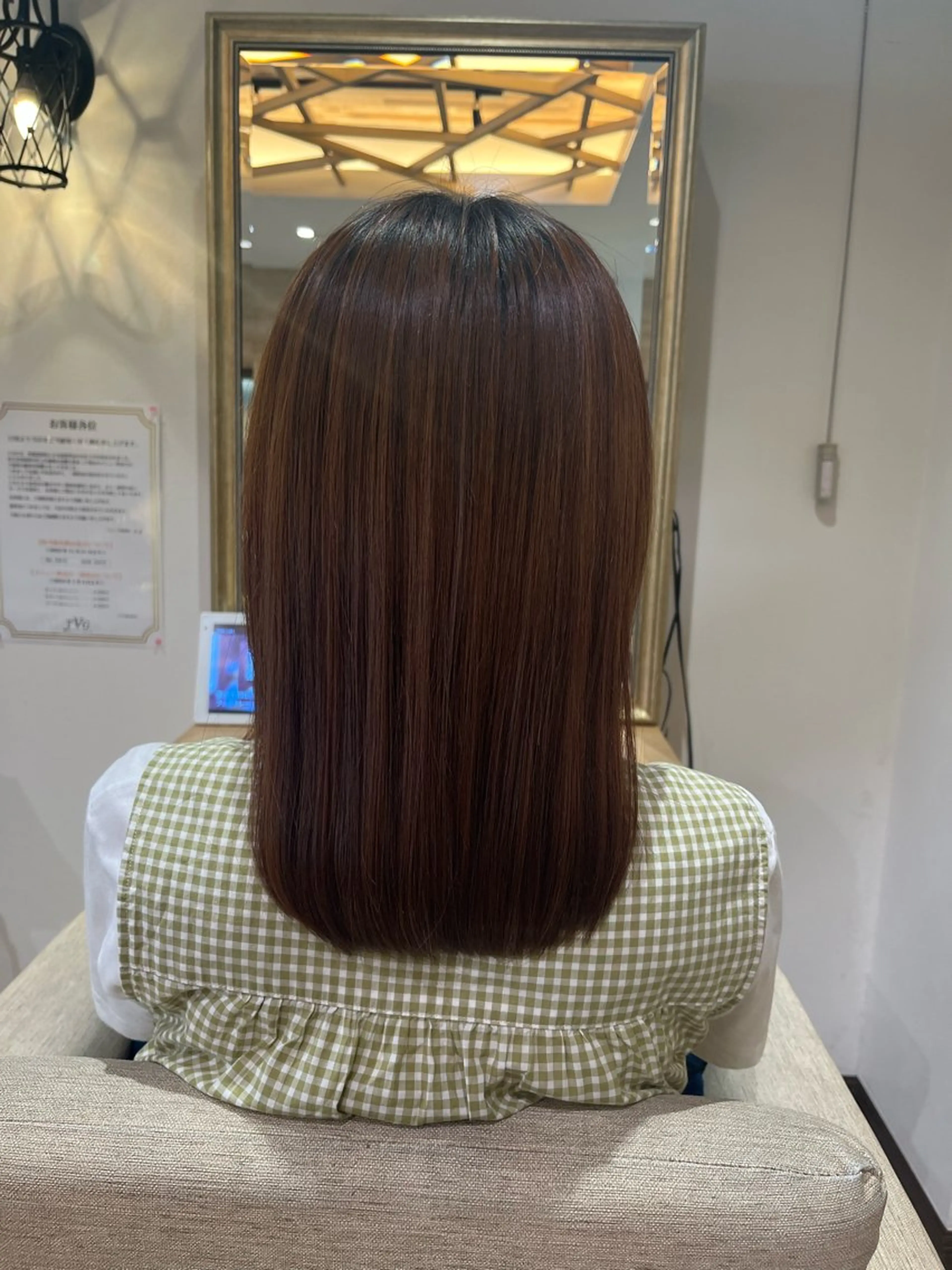 ミディアム カット ヘアカラー トリートメント 美髪✨髪質改善特化 🦩対馬🦩のヘアスタイル