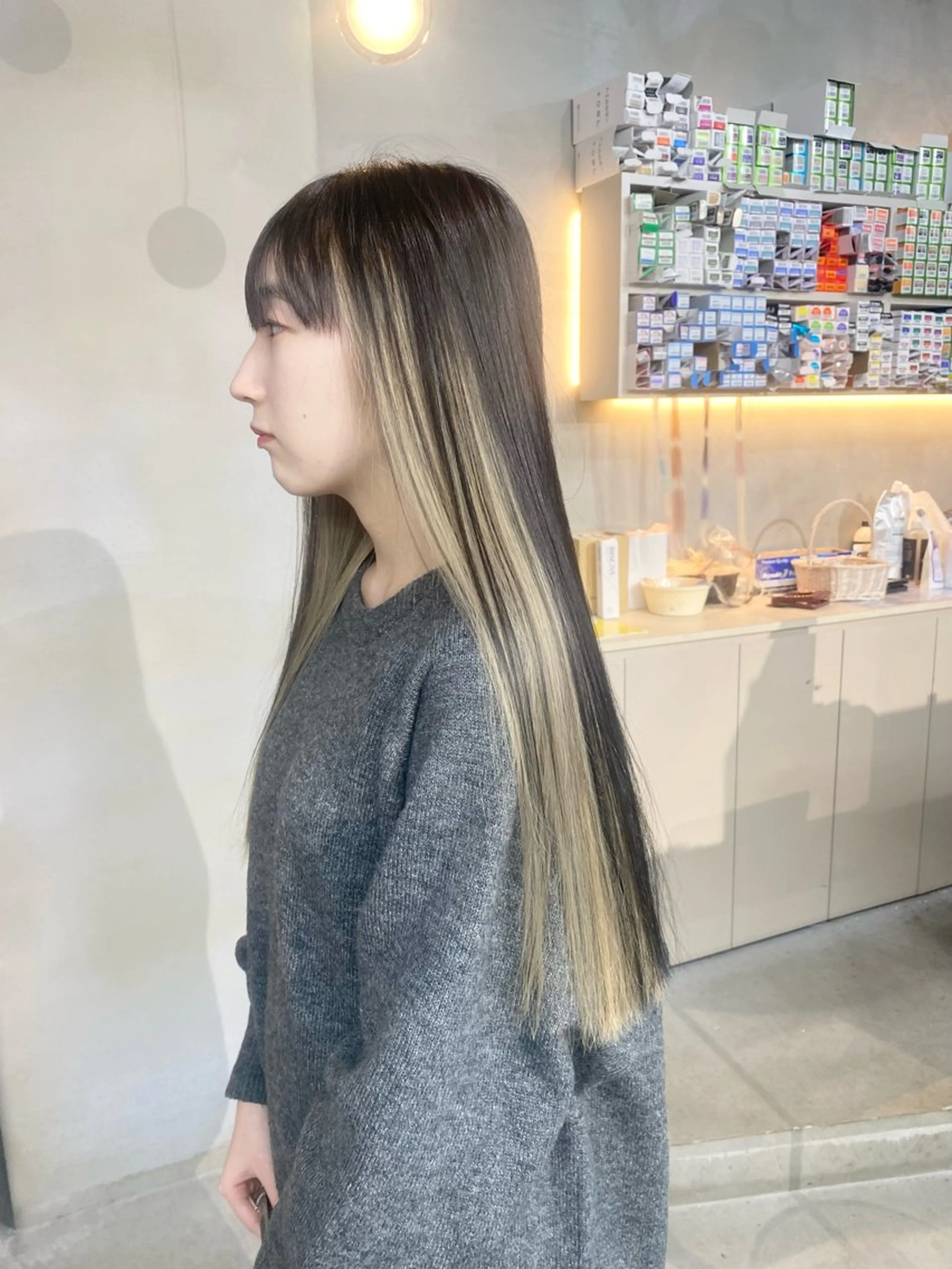 ロング カラー ヘアカラー qulim所属・前橋 姫奈のヘアスタイル