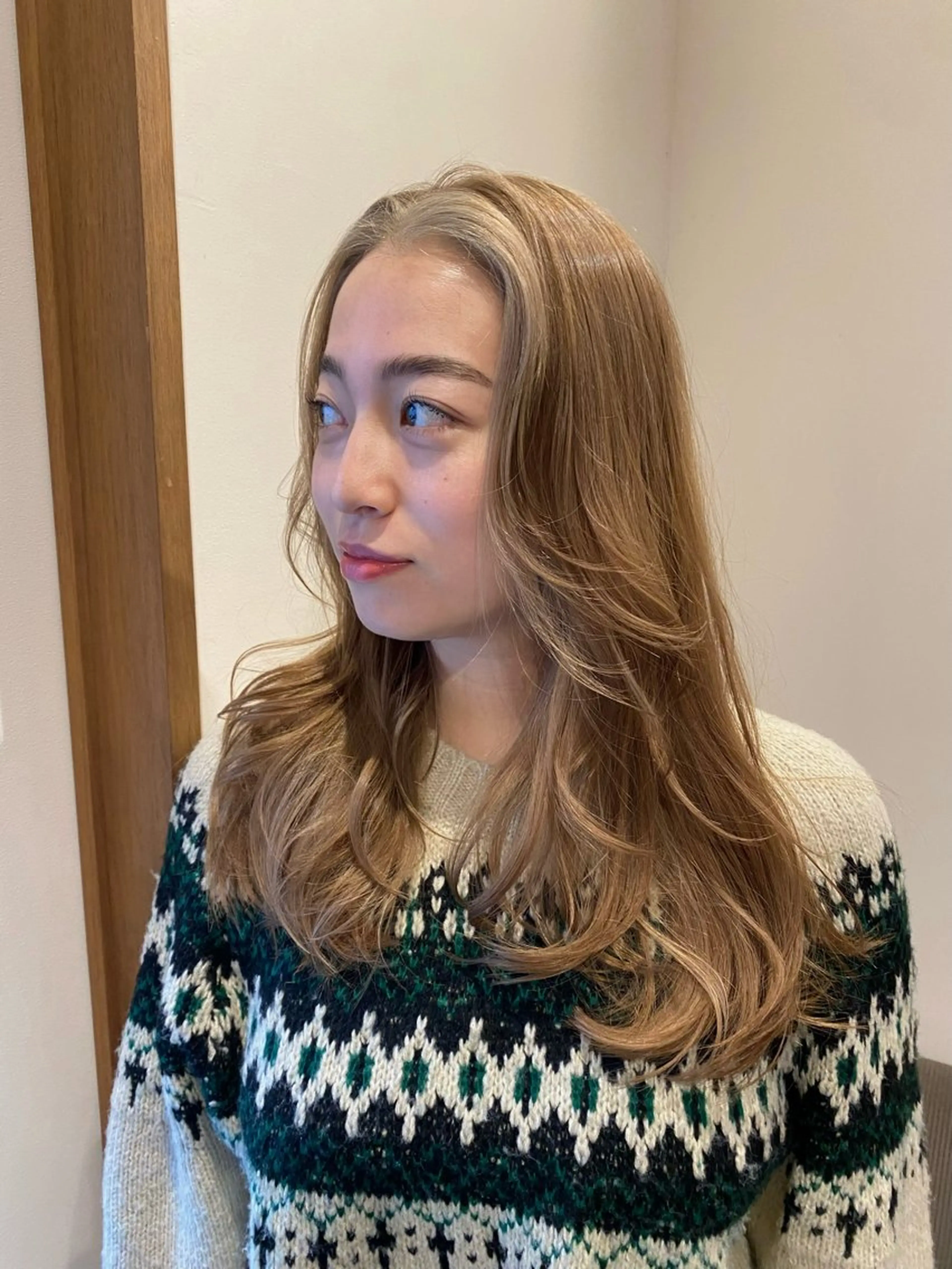 セミロング カラー カット ヘアカラー トリートメント ENIF ヤマグチアツコのヘアスタイル