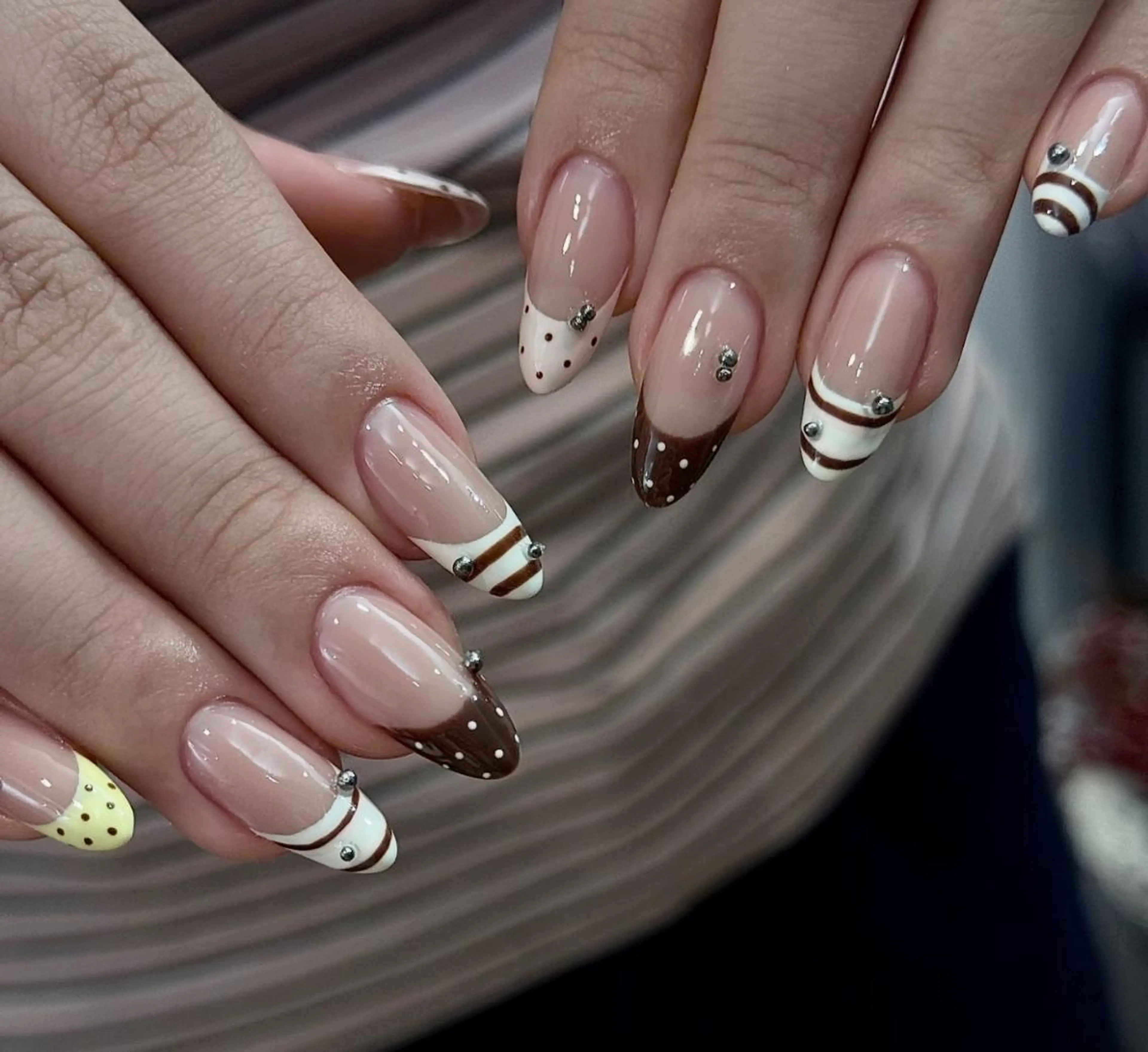 ネイル ハンドネイル エリ🫧 nail池袋東口のネイルデザイン