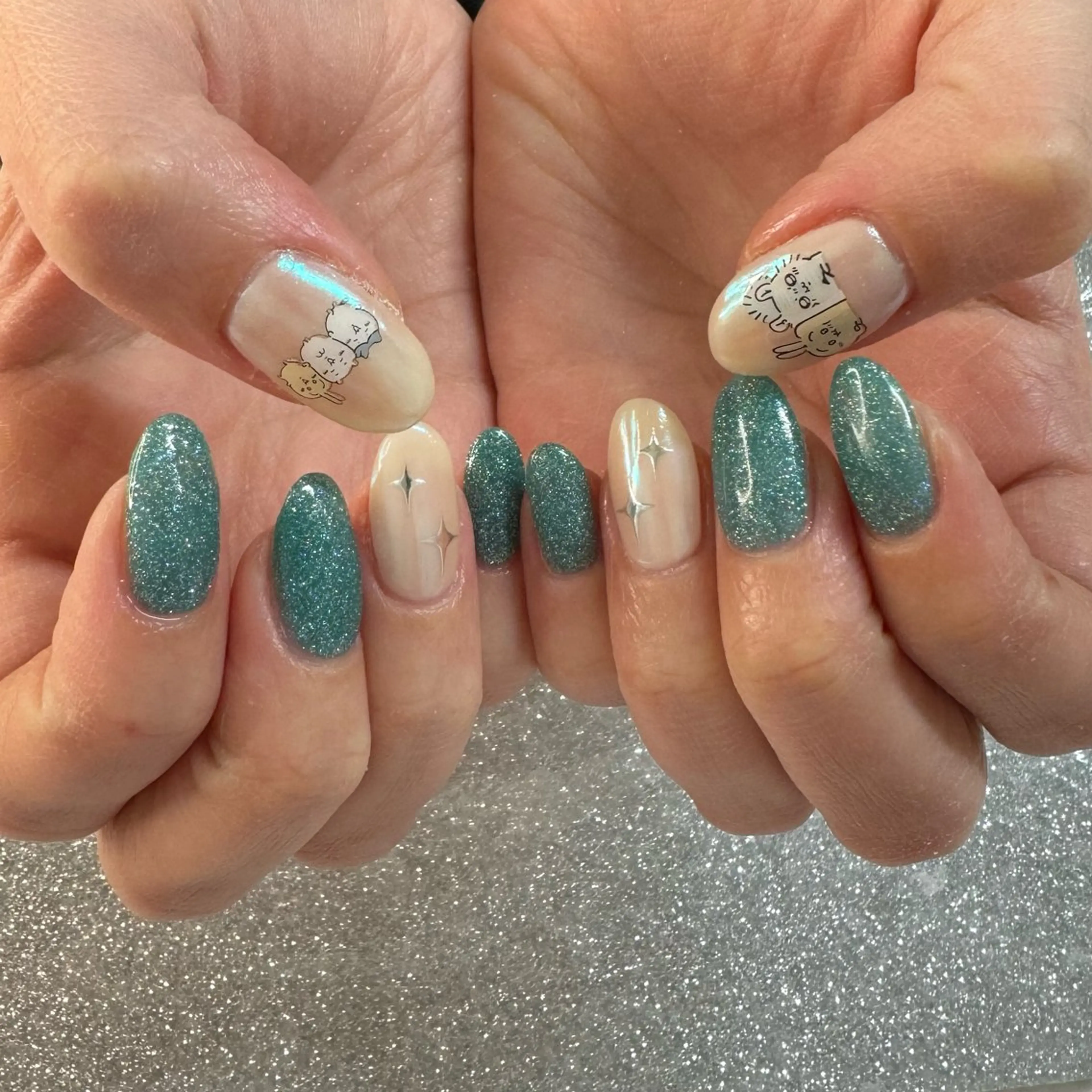 ネイル ハンドネイル VIERU 🌈🎀💖のネイルデザイン