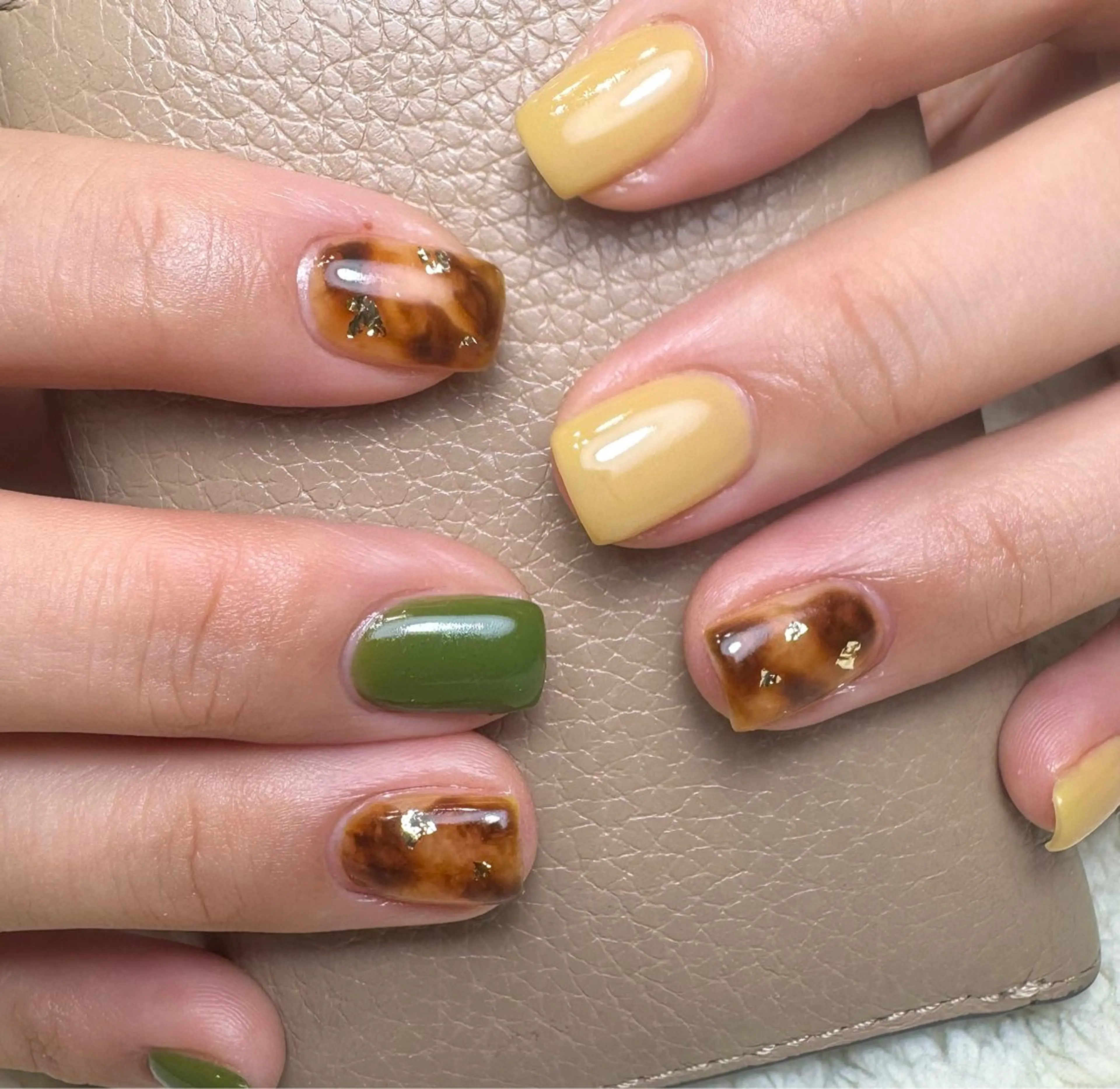 ネイル べっ甲ネイル LinoTino nailのネイルデザイン