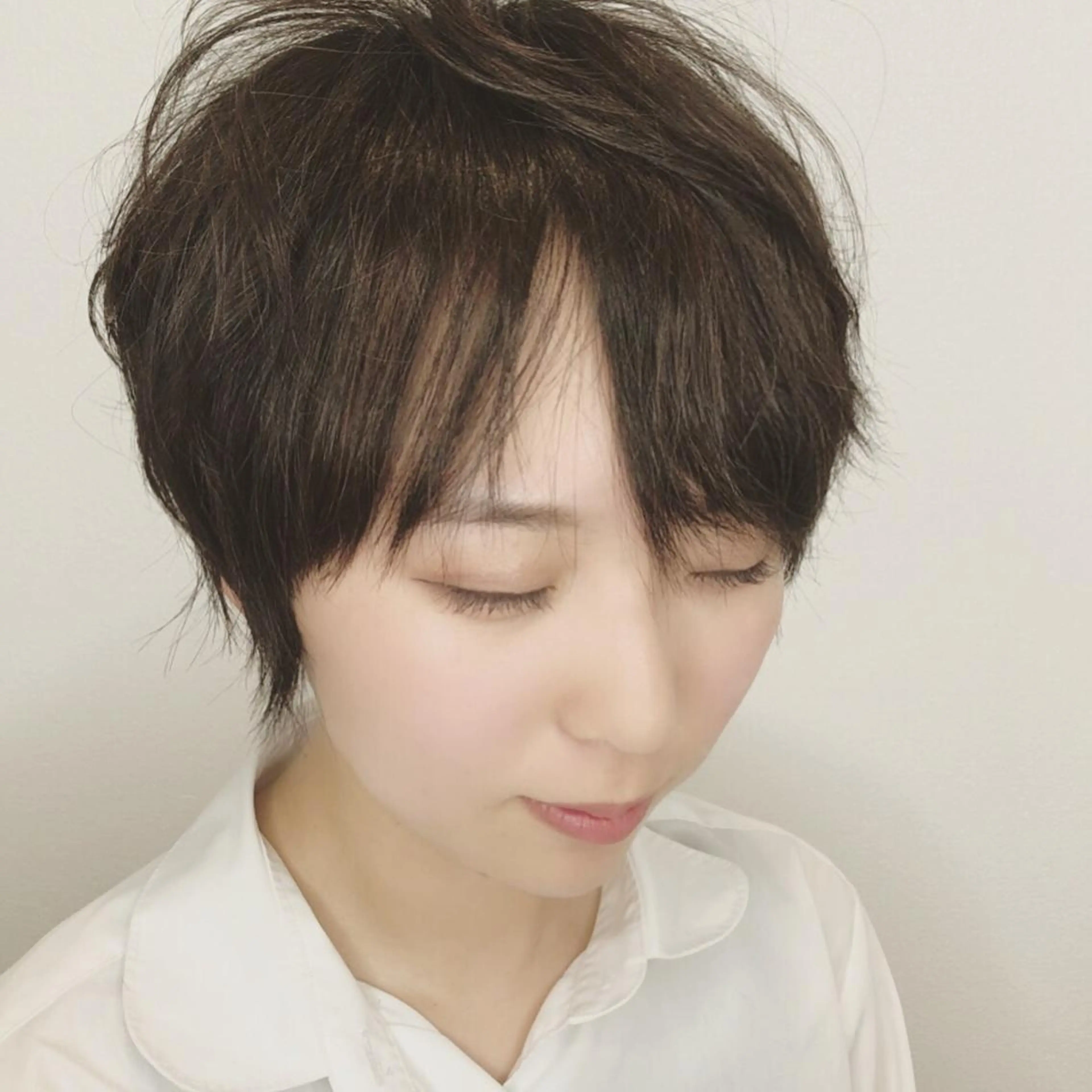 ショート カラー ショートボブ ハンサムショート ボブ ショートヘア 小顔カット カット ヘアカラー トリートメント 上田 篤史のヘアスタイル