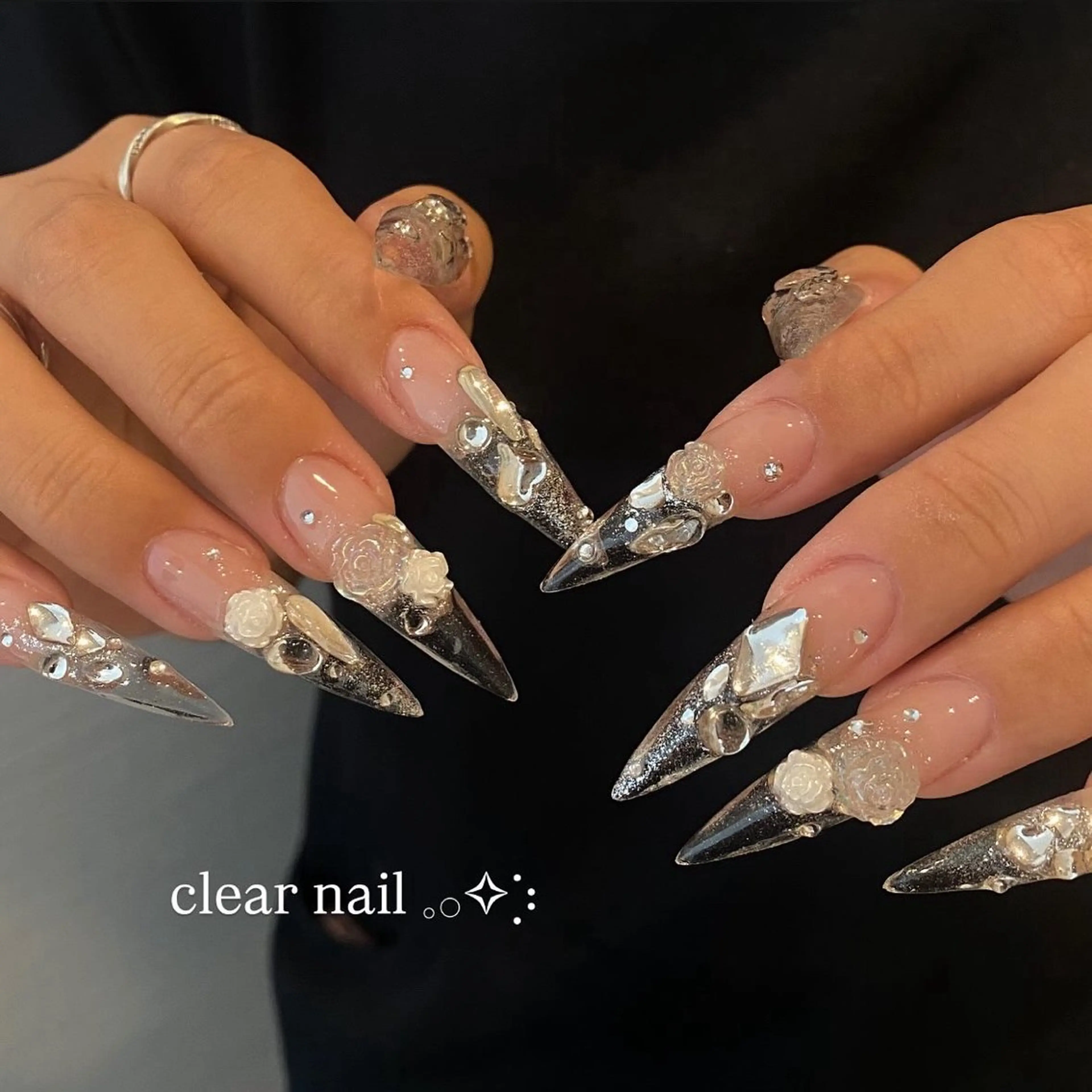 ネイル 蓮見 空楽のネイルデザイン