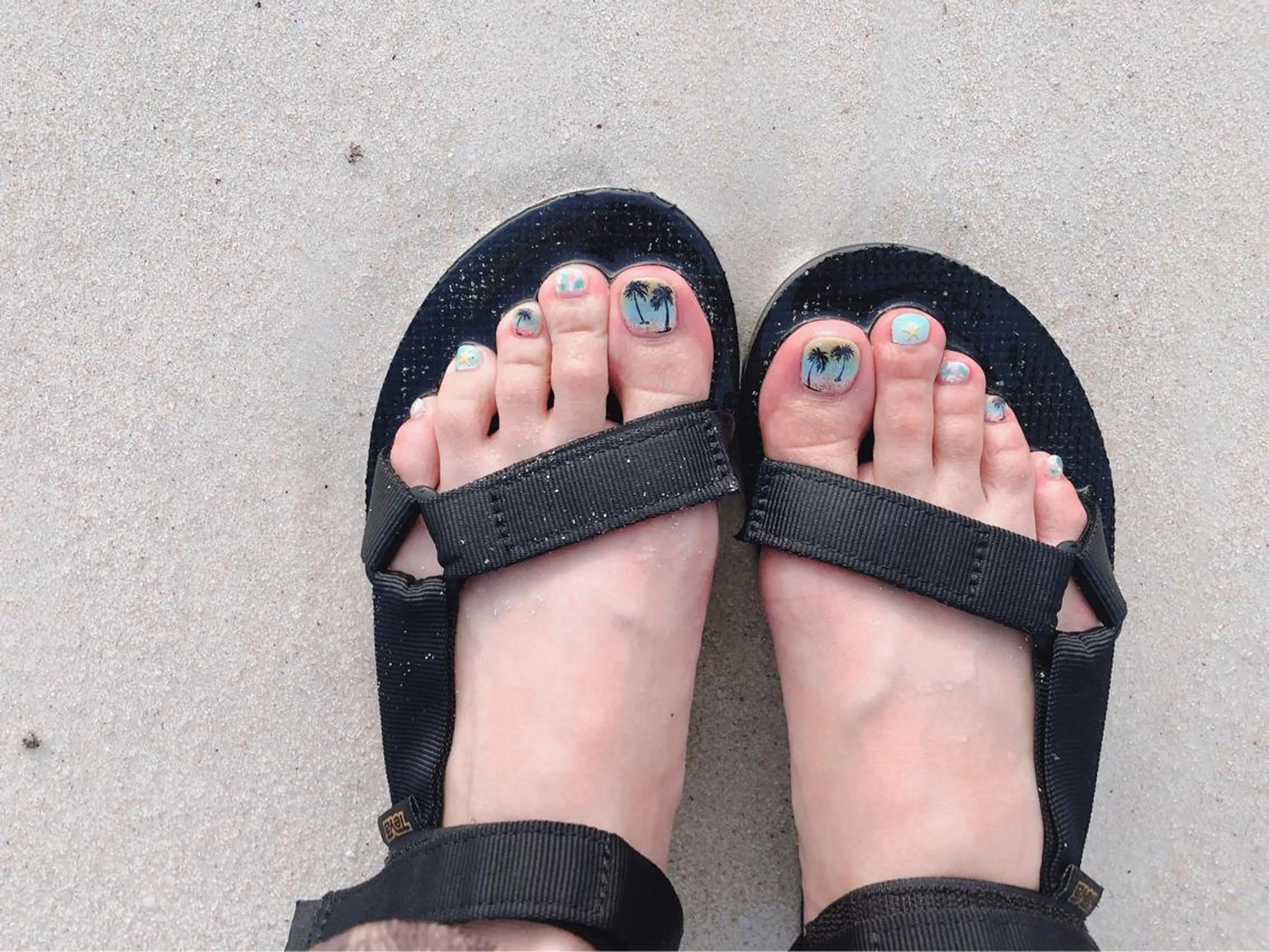 ネイル LAVISH nail salonのネイルデザイン