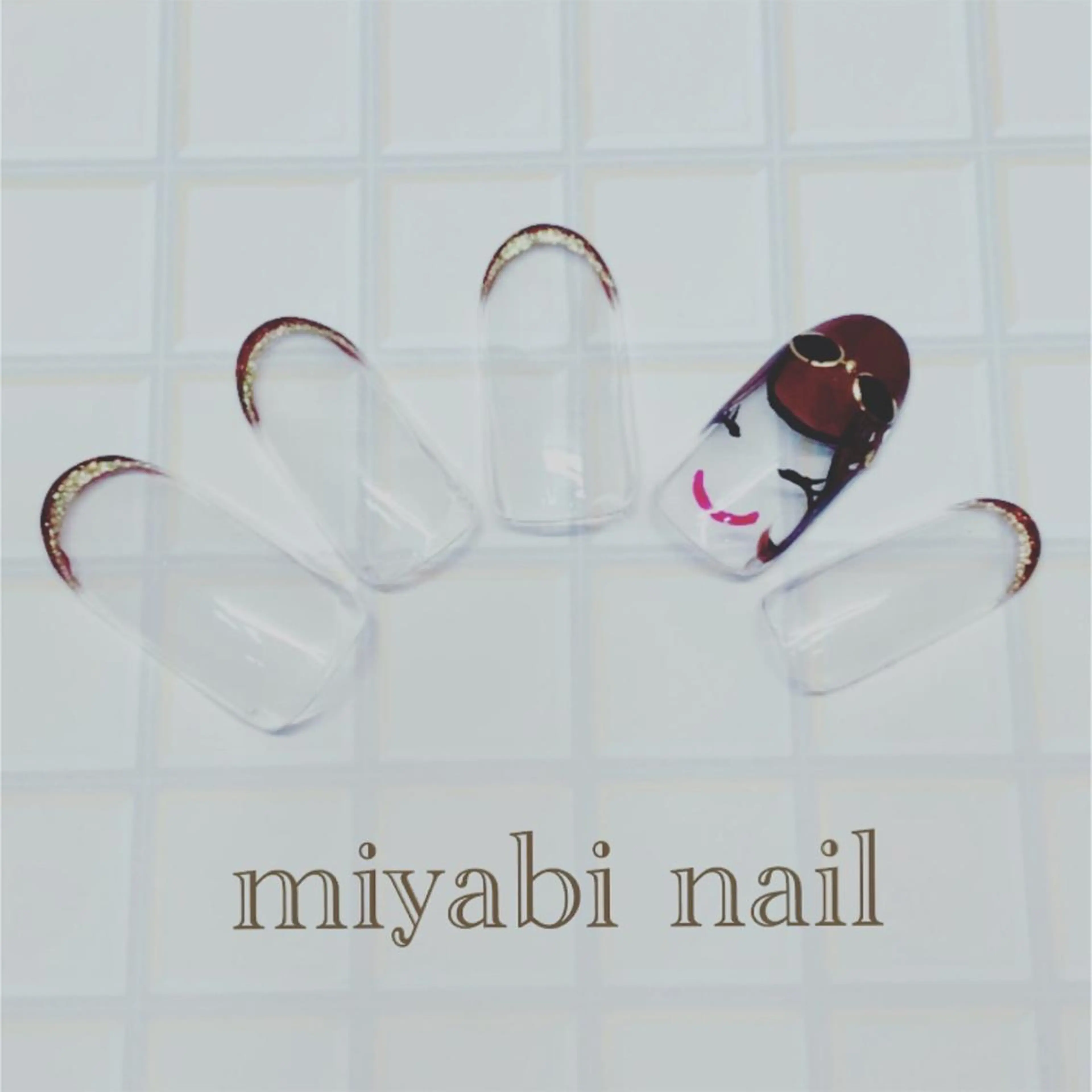 ネイル アートネイル ブラウン フレンチネイル ゴールド miyabi nail 桂川駅近くのネイルデザイン