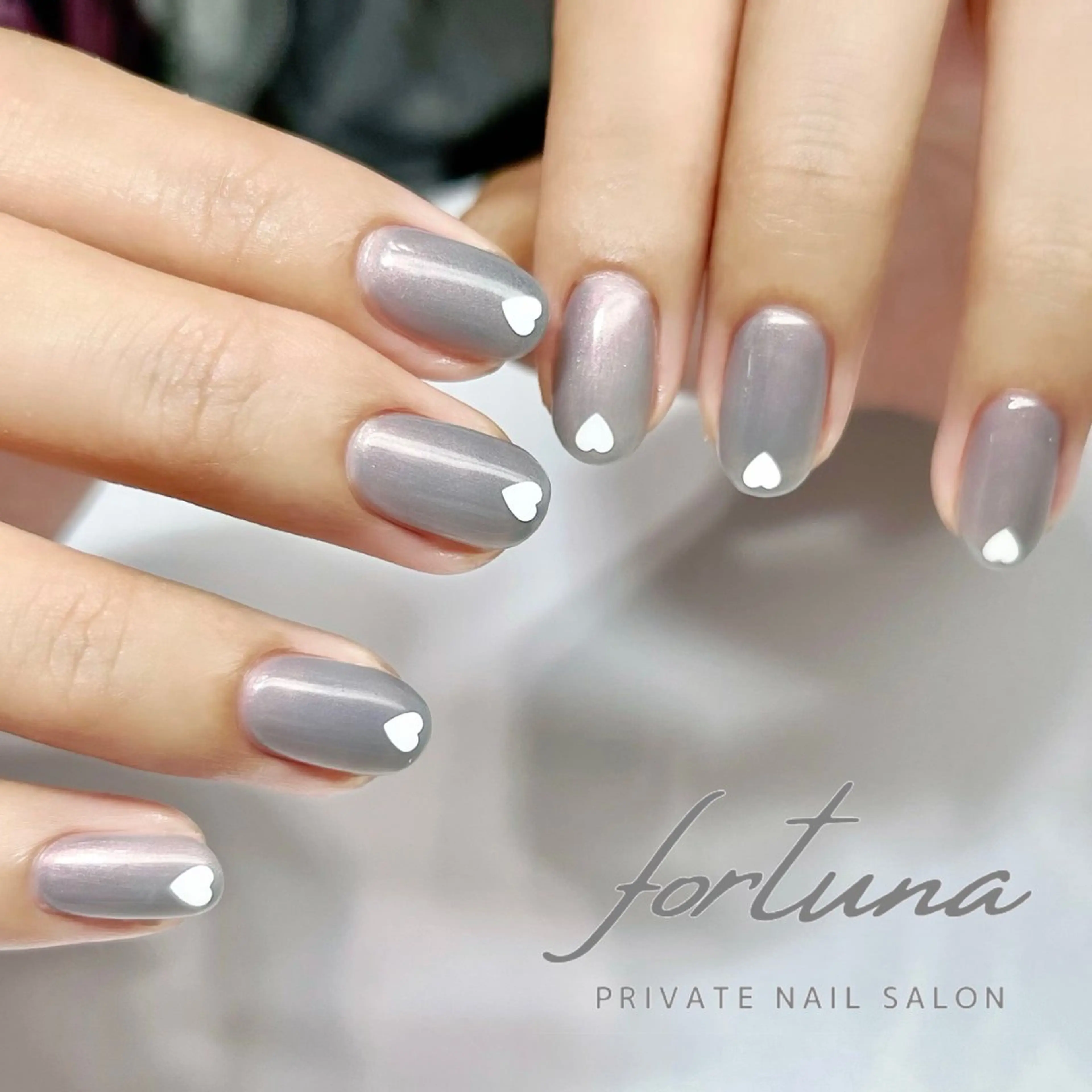 ネイル ジェルネイル ハート ホログラムネイル ワンカラーネイル パラジェル ハンドネイル fortuna 武藤裕美のネイルデザイン