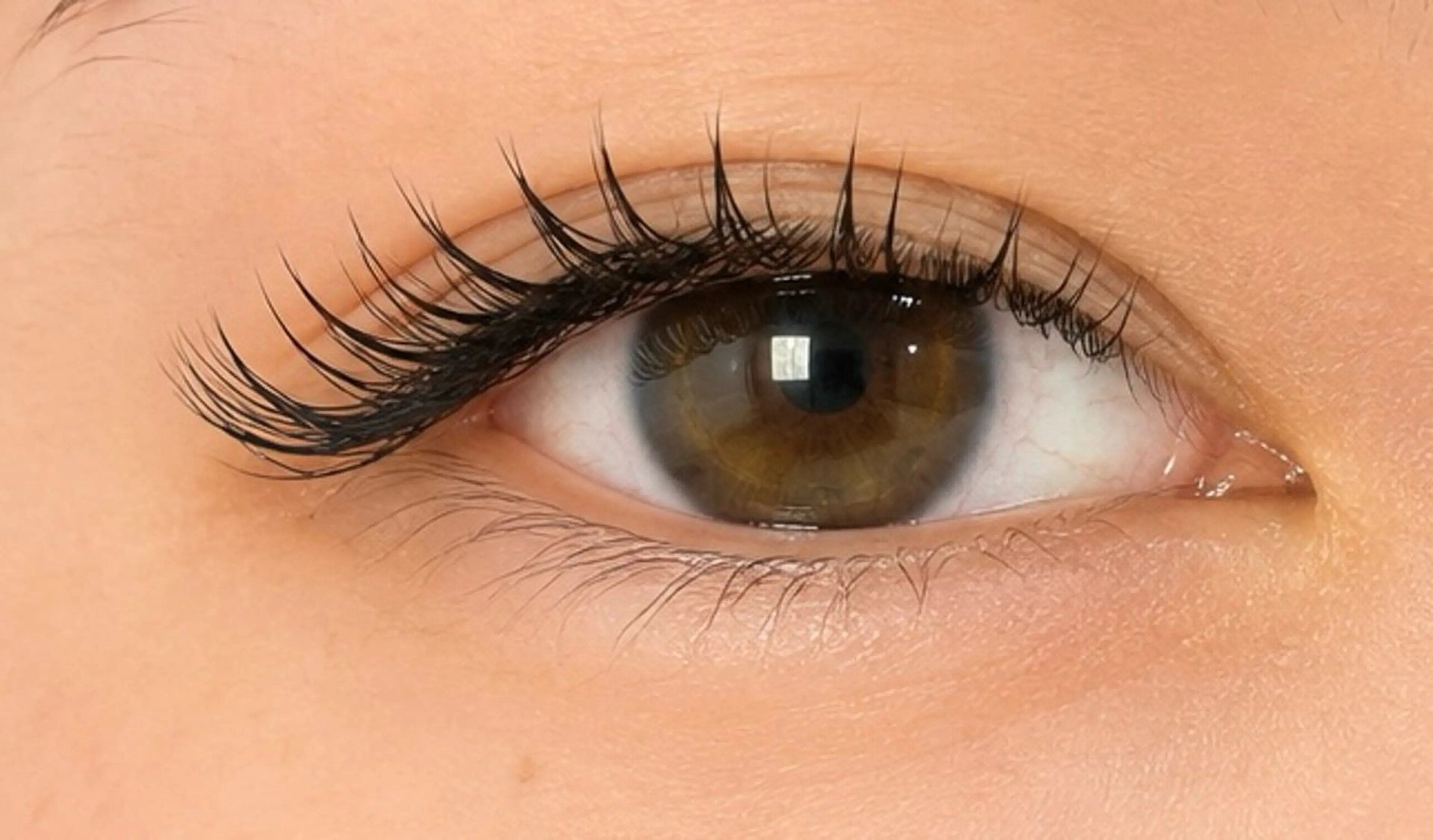 マツエク・マツパ 目尻長め ateeyelash Minakoのマツエク・マツパデザイン