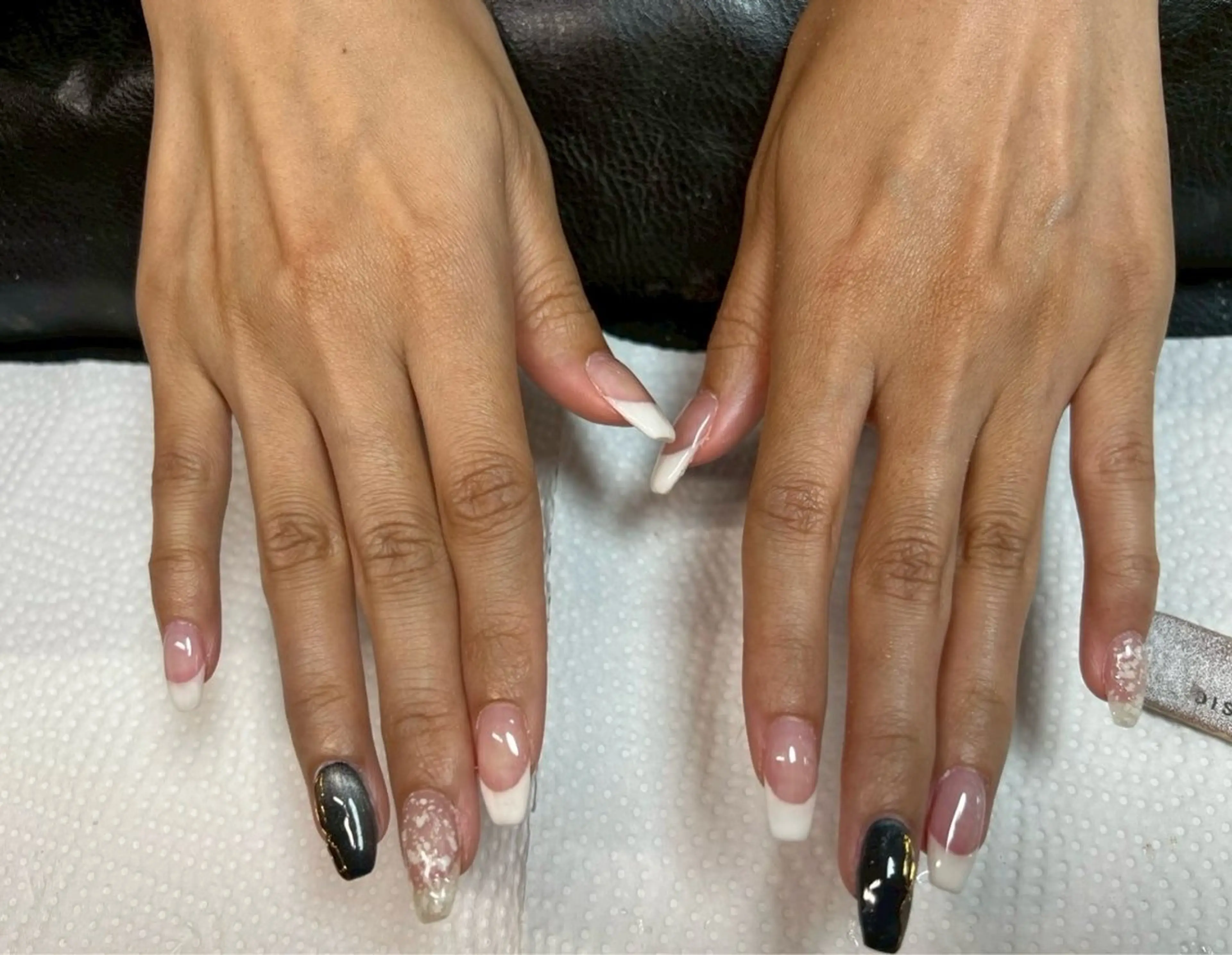 ネイル AIRI momo京橋のネイルデザイン