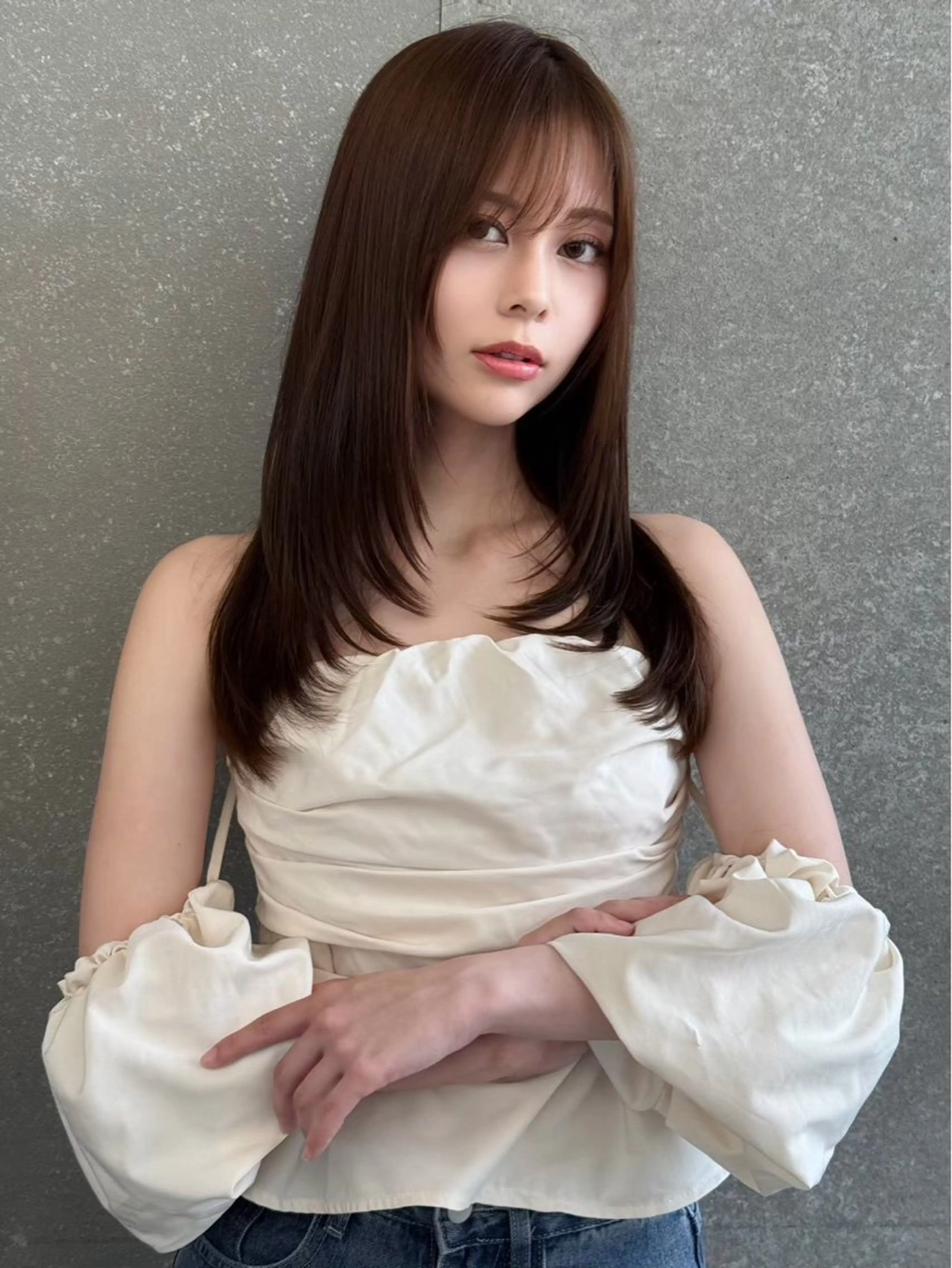 カラー 澤田 美空のヘアスタイル