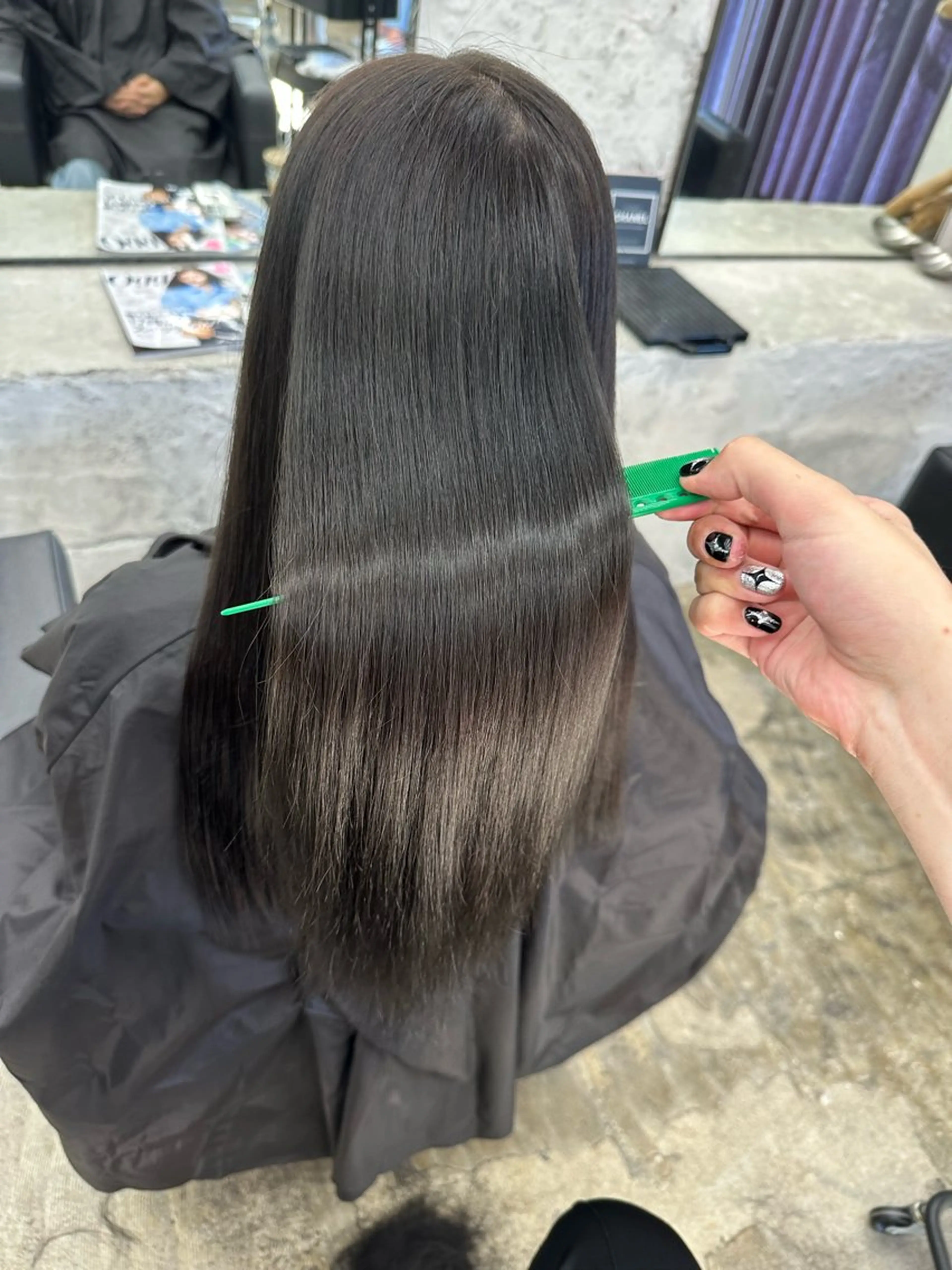 ロング カラー アッシュ アッシュブラウン ブラウンカラー ヘアカラー 🪐LANDS🪐 福垣 海也のヘアスタイル