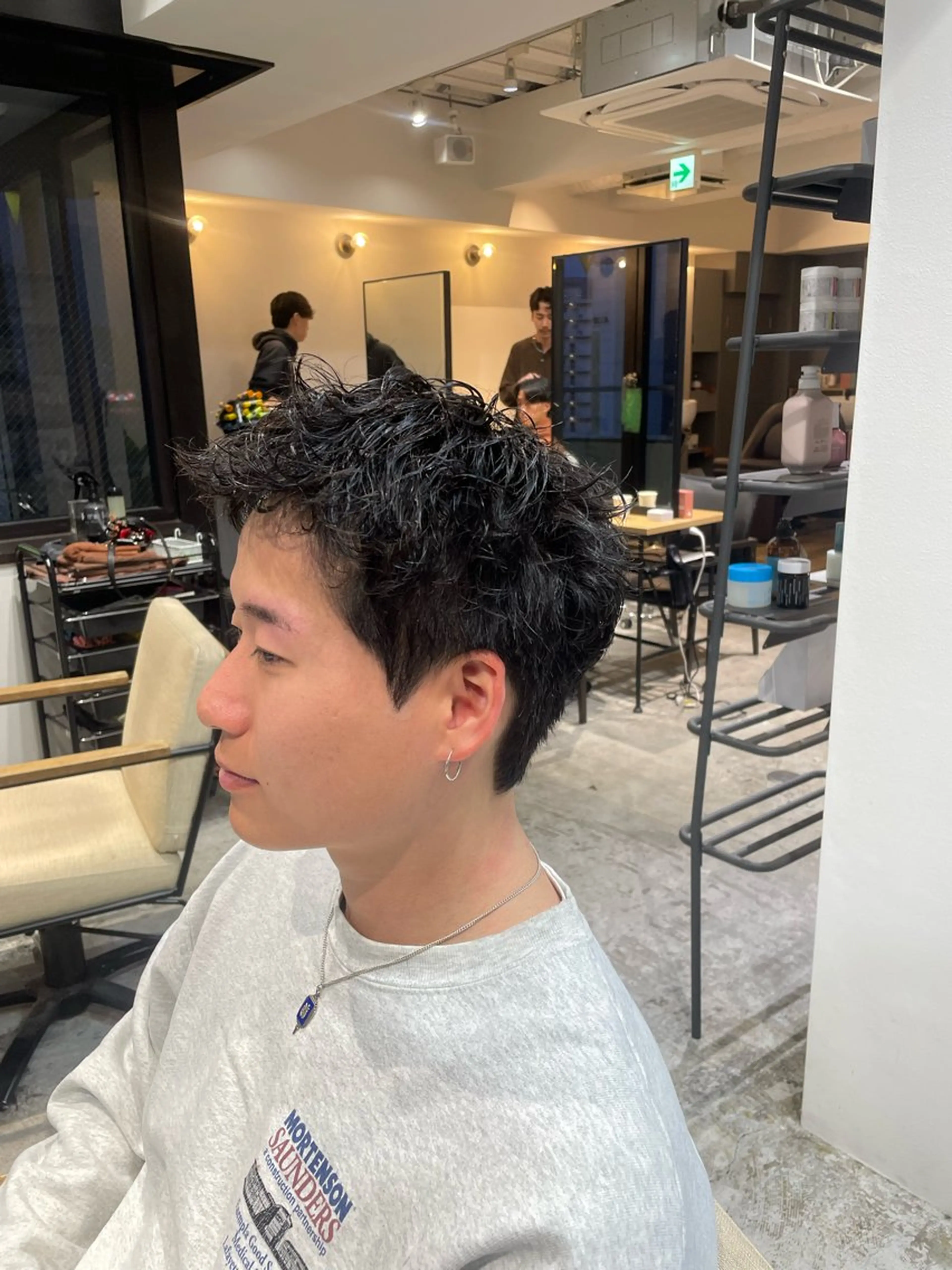 ショート パーマ メンズ メンズパーマ スパイキーショート ショートヘア メンズパーマ梅田 ・川副史晶のヘアスタイル