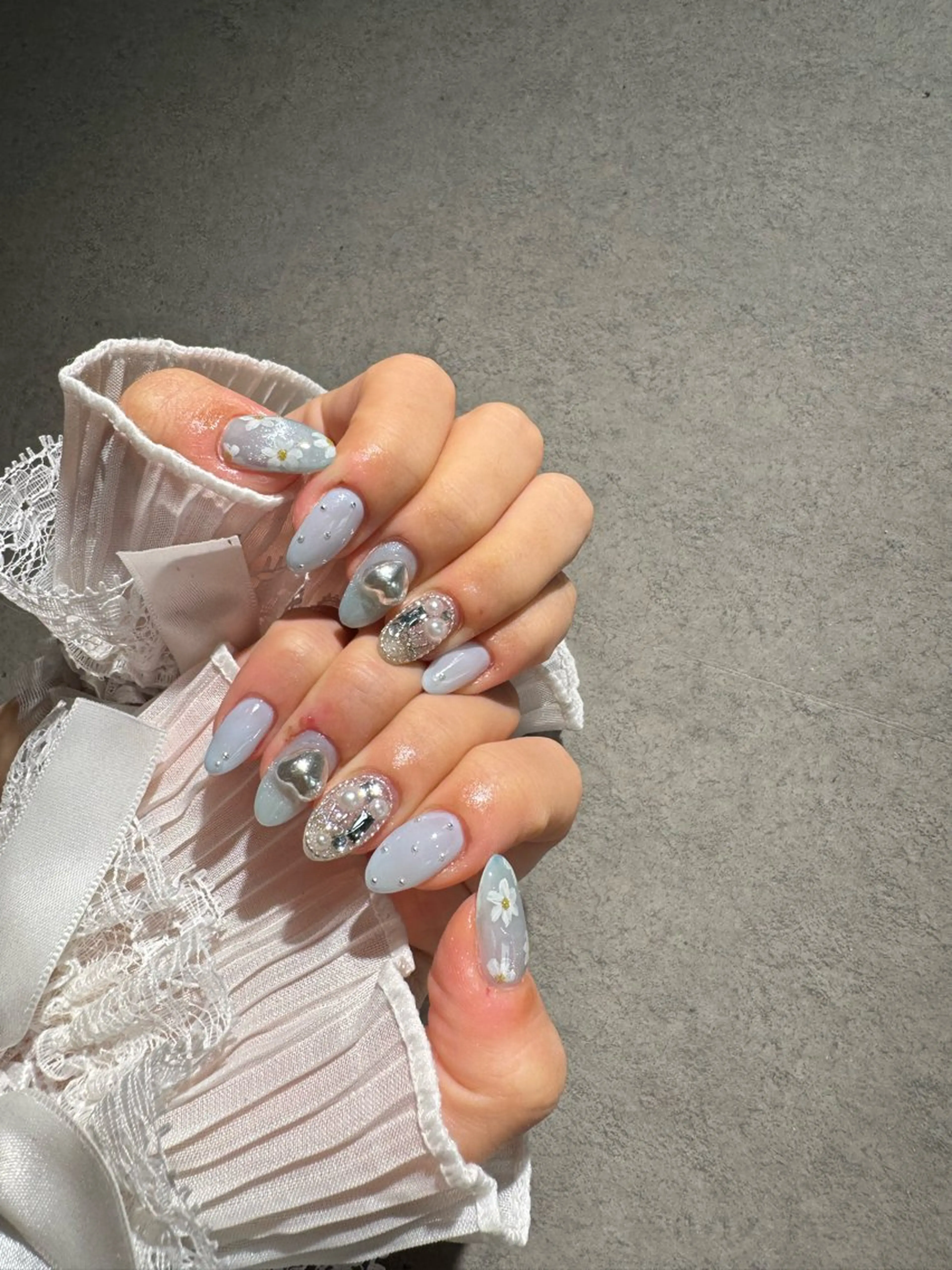 ネイル I-nailロング /ワンホン/キラキラのネイルデザイン