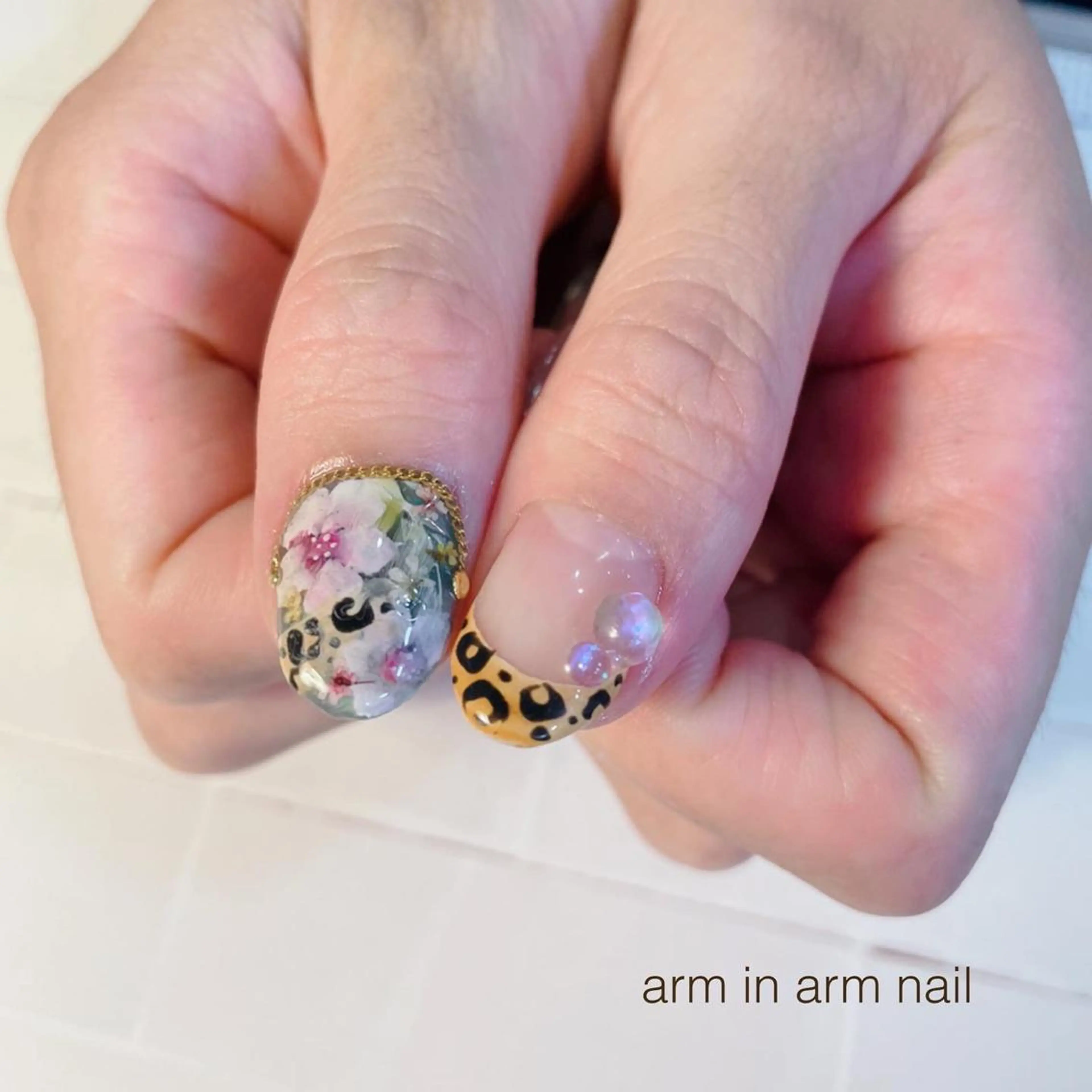 ネイル arm in arm ︎✿Yamamotoのマツエク・マツパデザイン