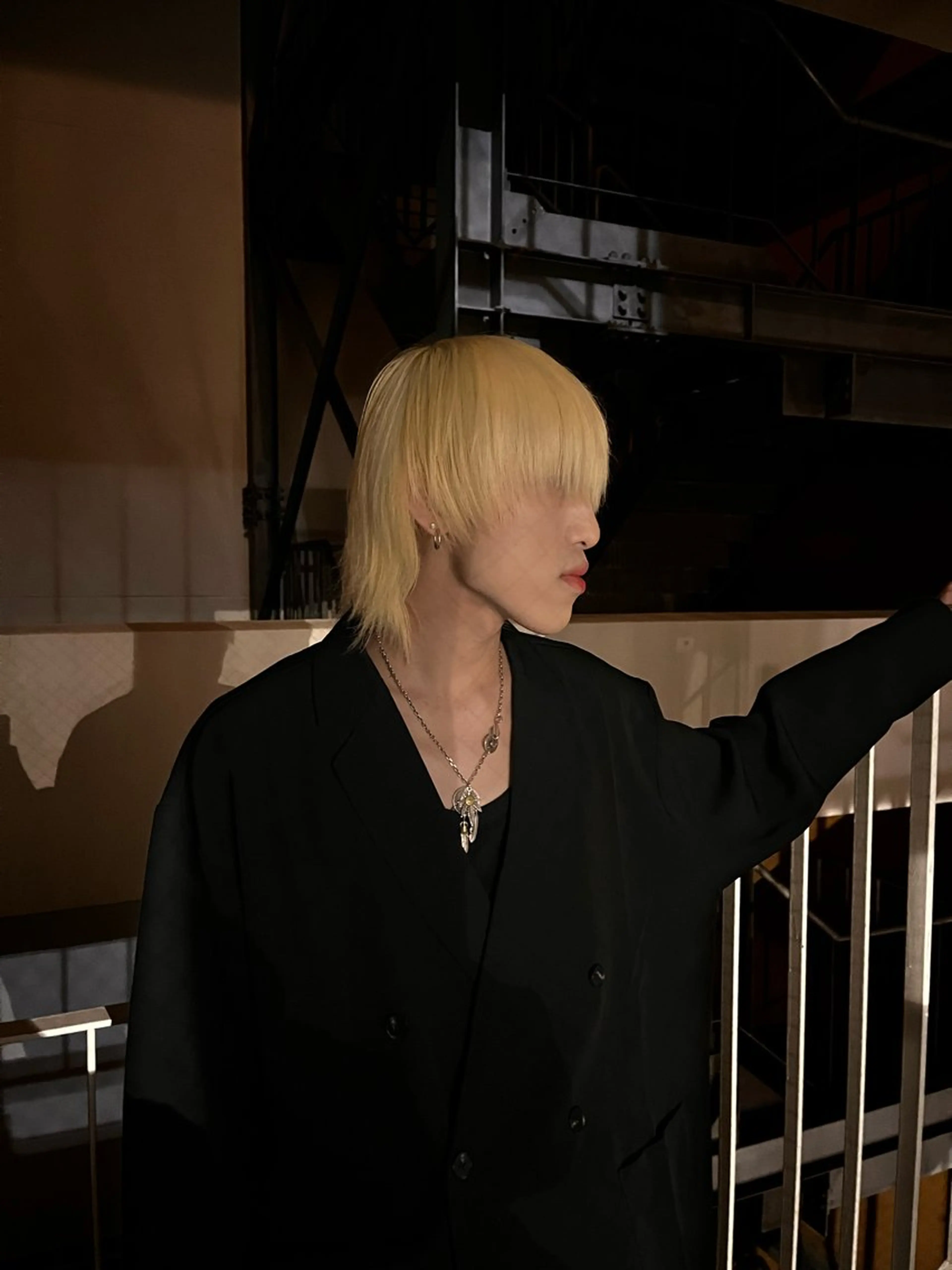 ショート カラー ブリーチ 抜きっぱなしブロンド ブロンド 韓国風ヘア 縮毛矯正 【カットモデル募集】 Yoh-/HABUのヘアスタイル