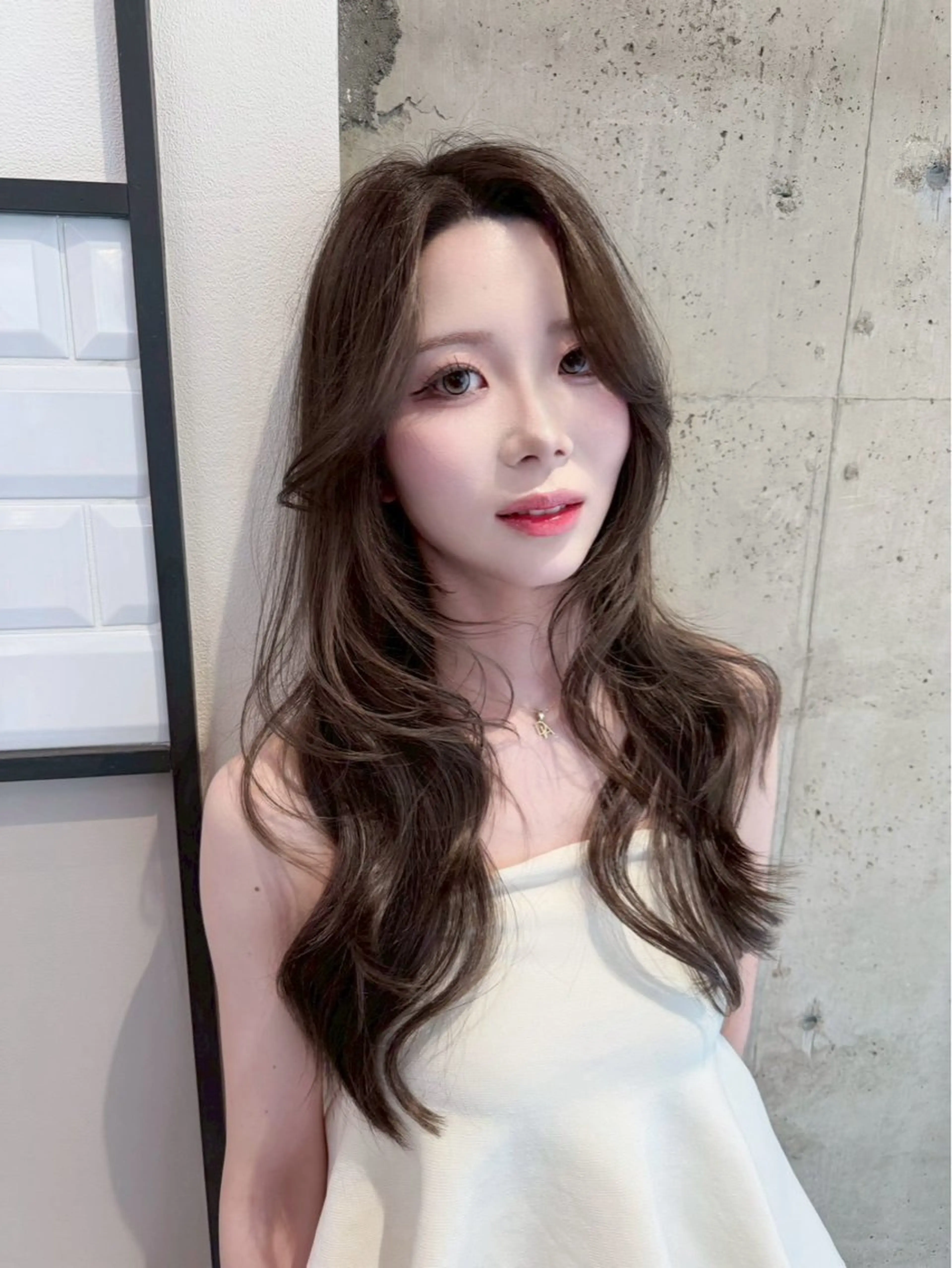 ロング 韓国風ヘア ロング 似合わせカット votan lilleyのヘアスタイル
