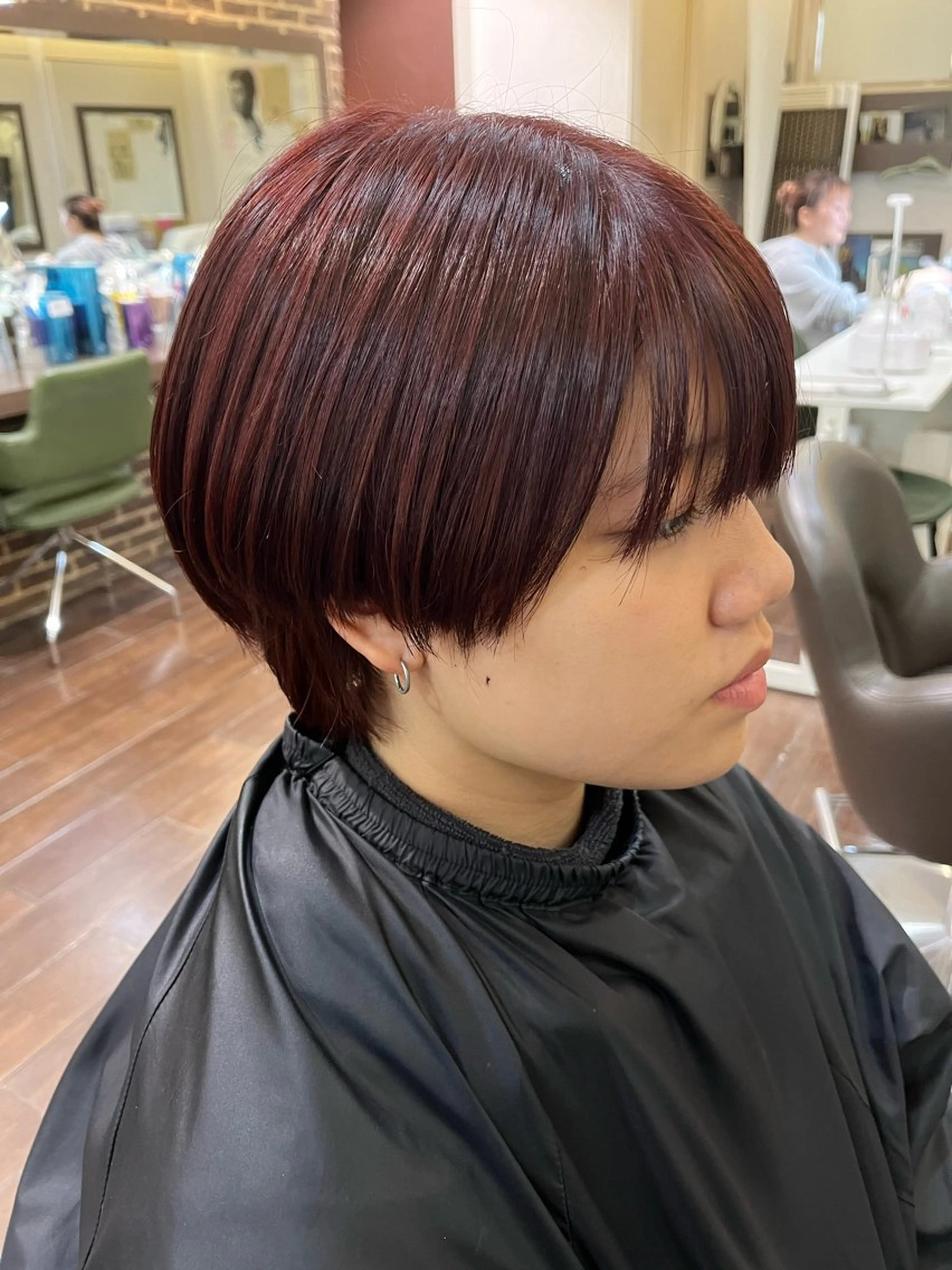 カラー ベージュカラー ブリーチ ボルドーカラー ケアブリーチ ダブルカラー ヘアカラー トリートメント カットパーマ 🌀あさみのヘアスタイル