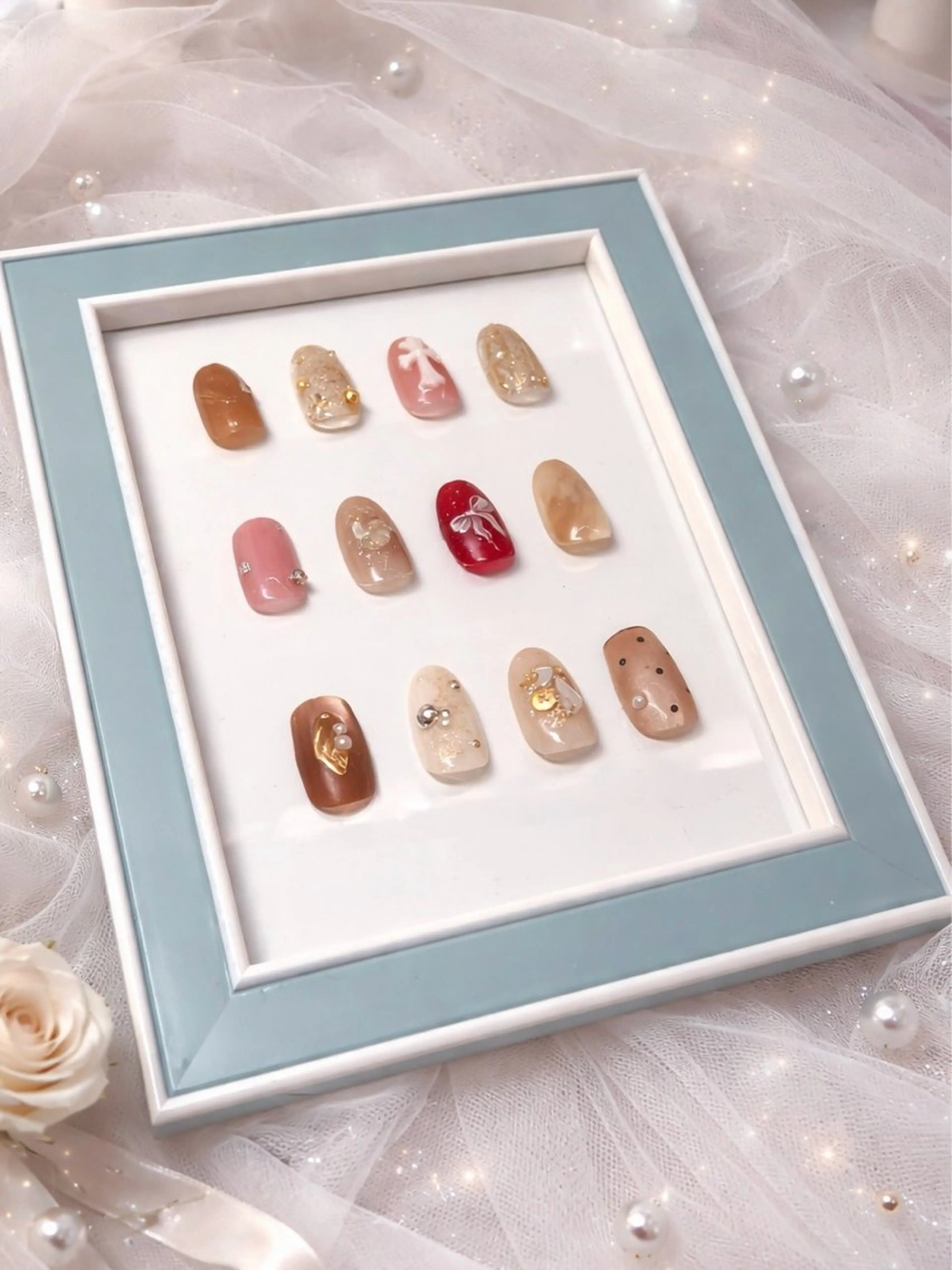 定額ネイル（2本アート）　¥6000の写真