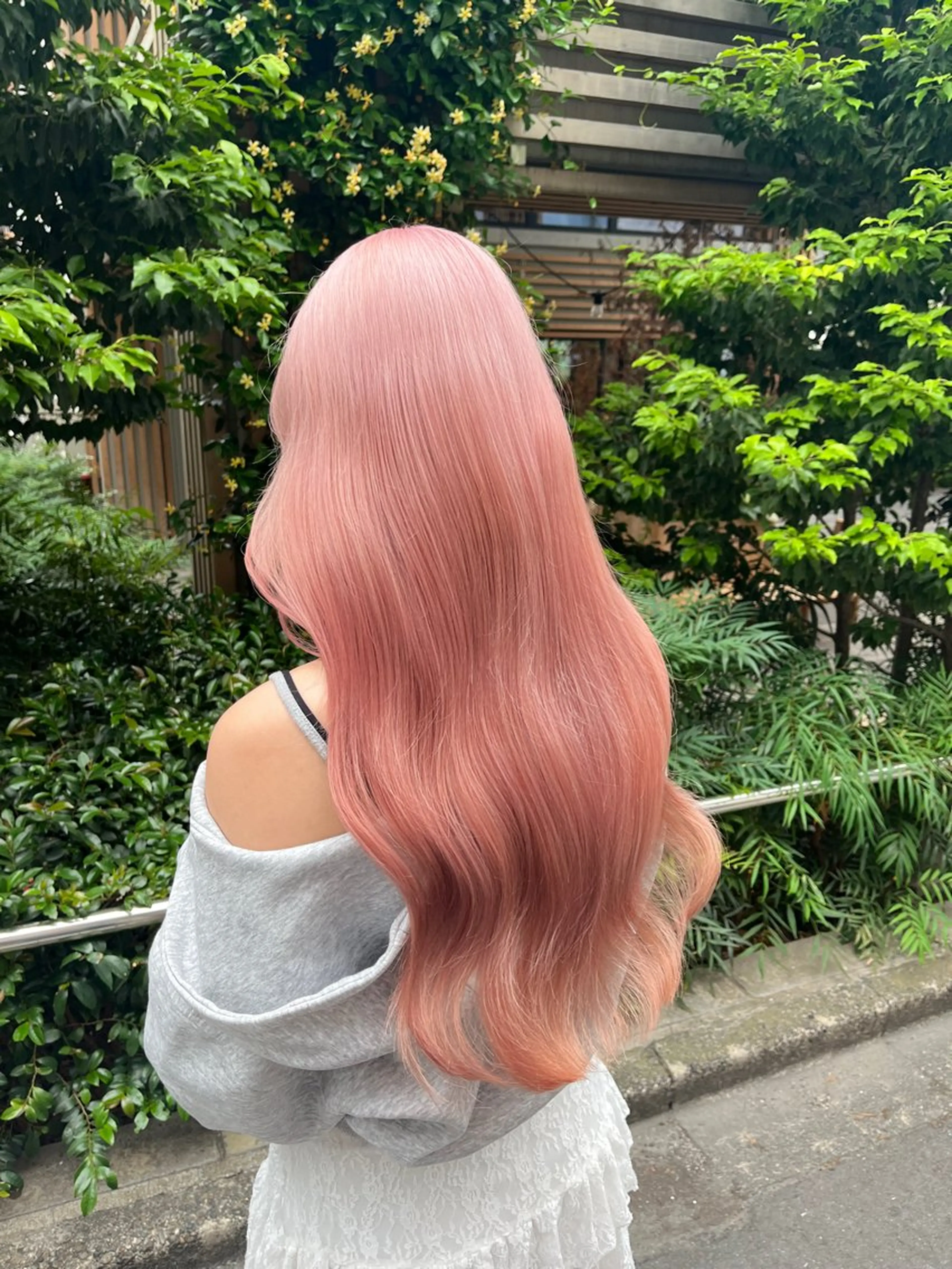 カラー ハイトーン🫧艶髪 MAIKAのヘアスタイル
