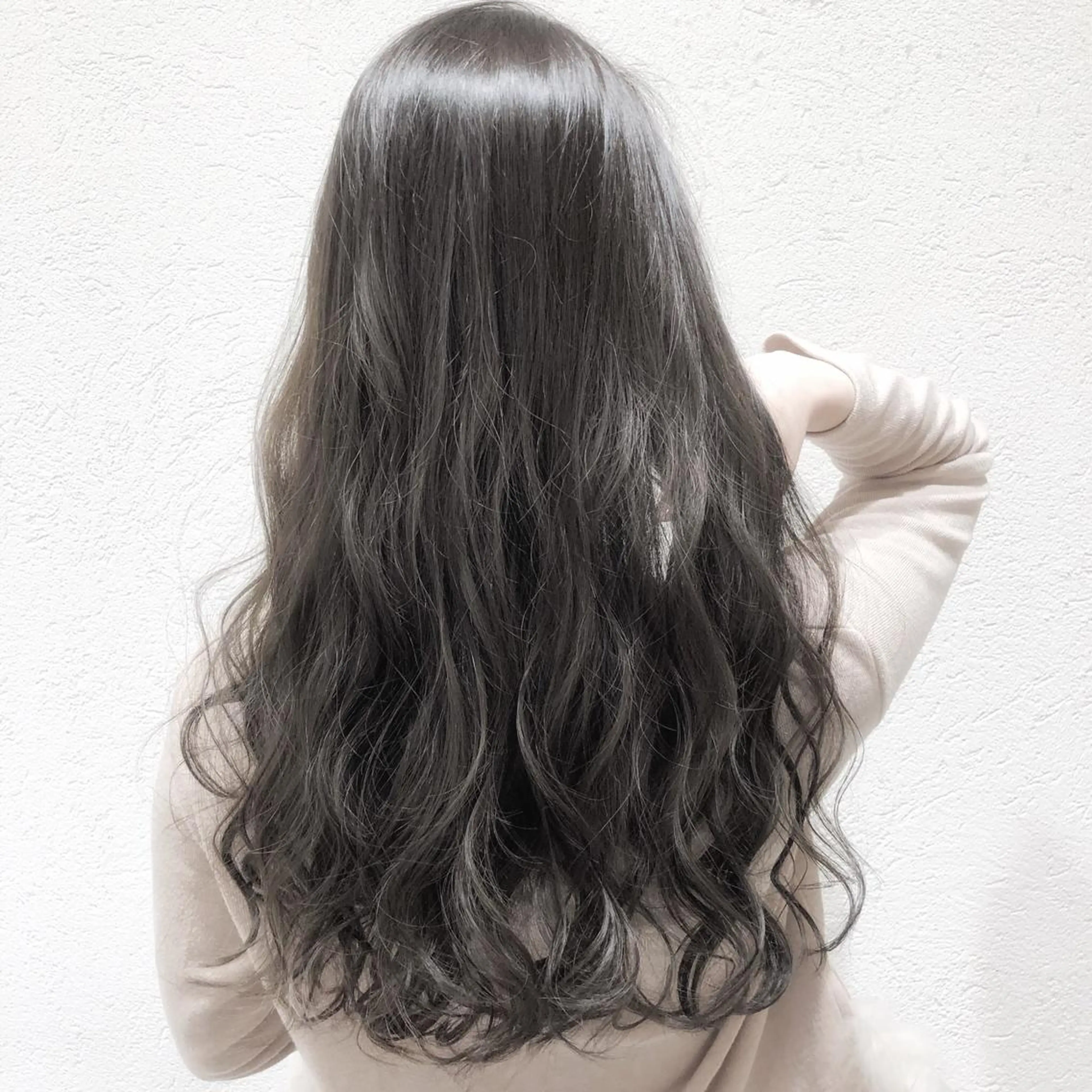 ロング カラー パーマ ヘアアレンジ メンズ キッズ ネイル マツエク・マツパ メンズハイライト グレージュ ハイライトカラー イルミナカラー 3Dハイライト biscohair 髪にドラマを。のヘアスタイル