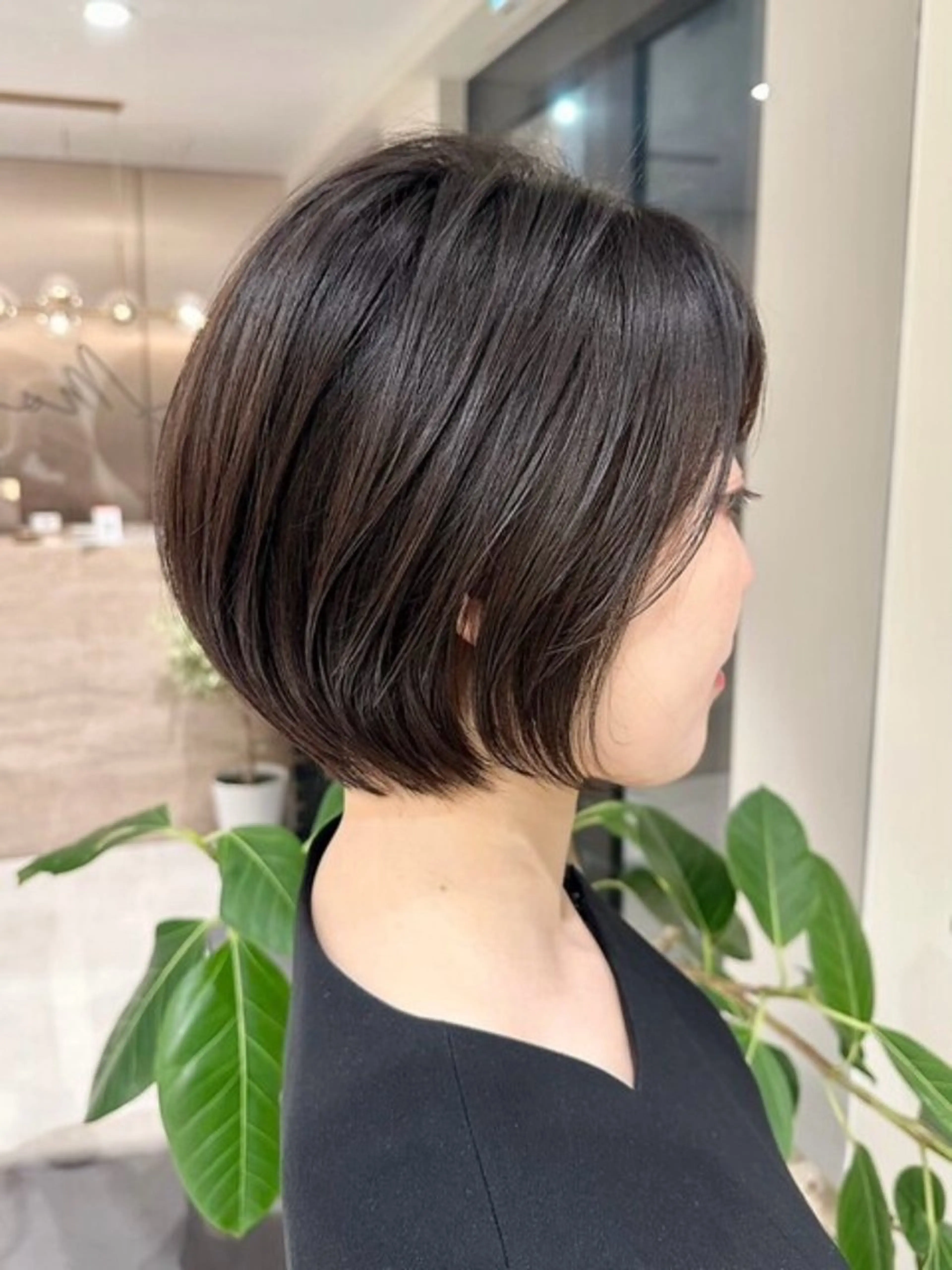 ショート カット ヘアカラー 似合わせ/透明感 /顔まわりカット🌿のヘアスタイル