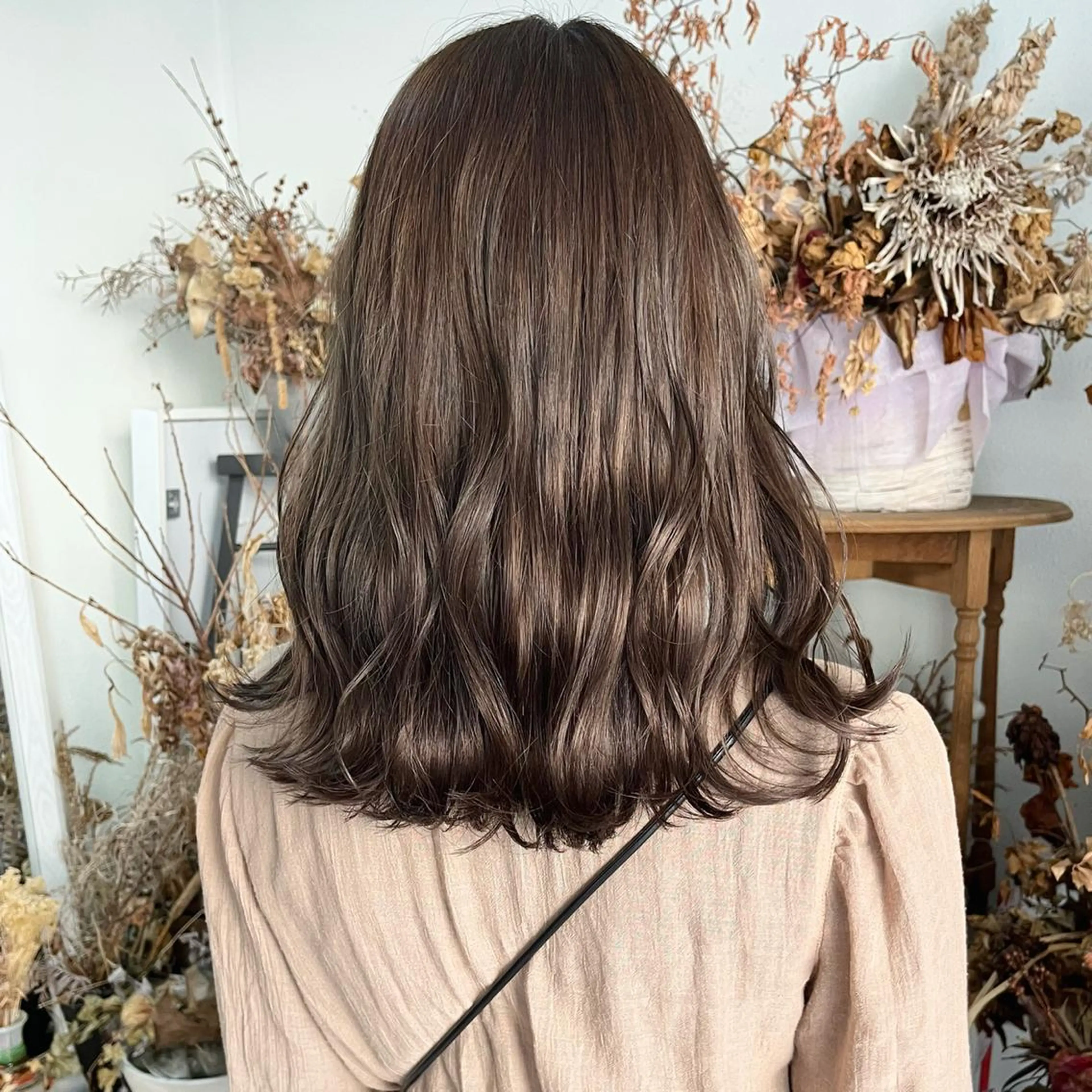 ミディアム カラー ヘアアレンジ 透明感カラー ヘアカラー トリートメント 🎀taro ブリーチなしカラーのヘアスタイル