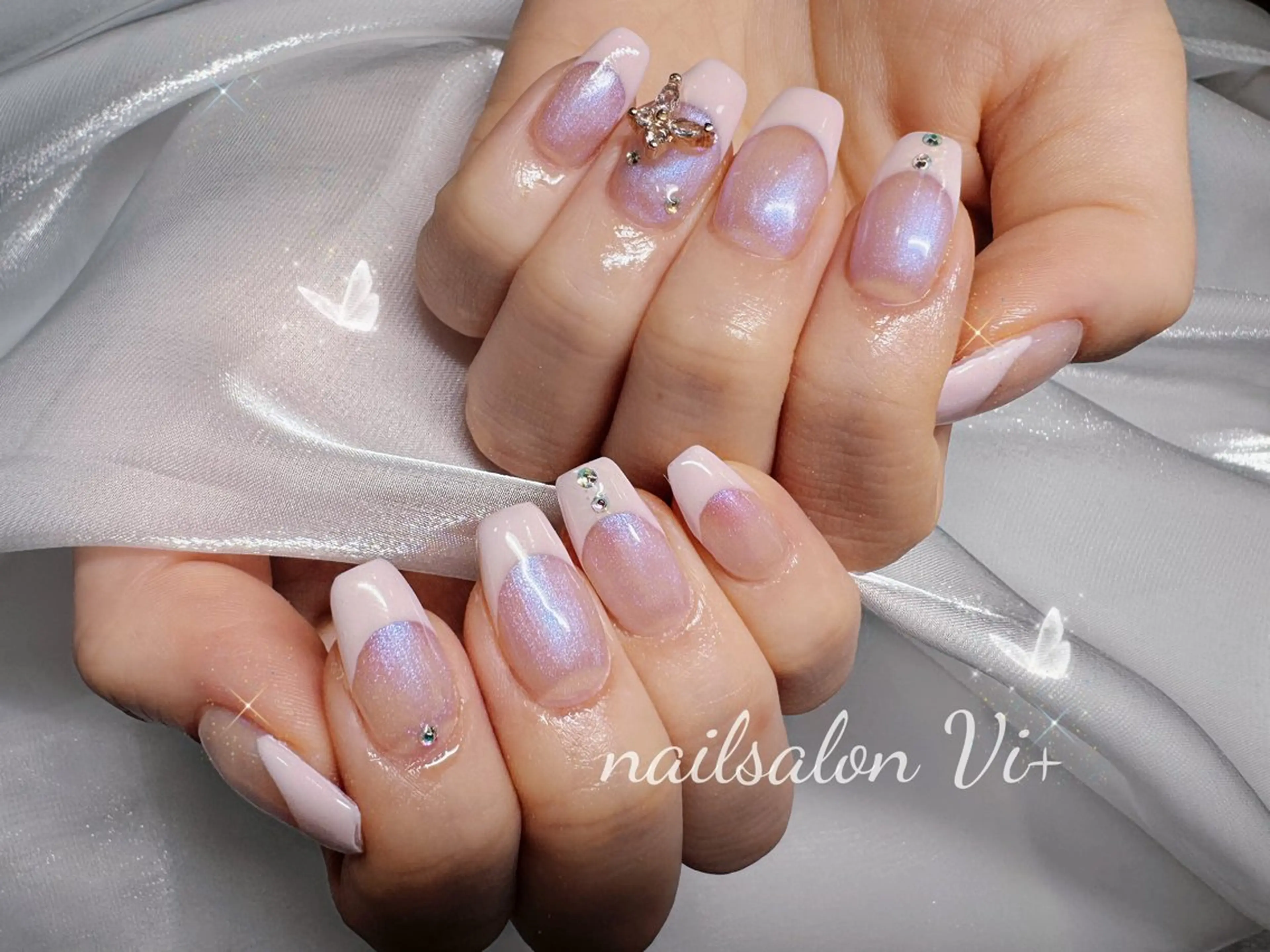ネイル ✨Nailsalon Vi+✨のネイルデザイン