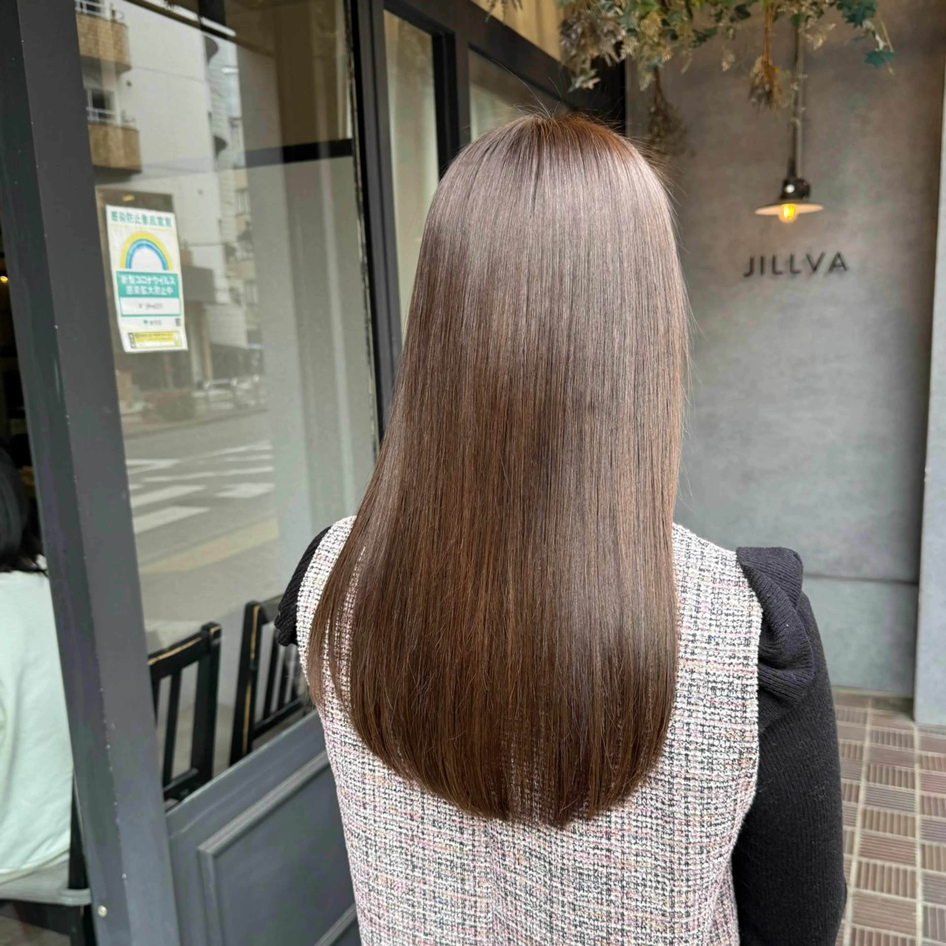 セミロング 縮毛矯正 トリートメント 🫧透明感カラー 🫧 ジルバ清水南海のヘアスタイル
