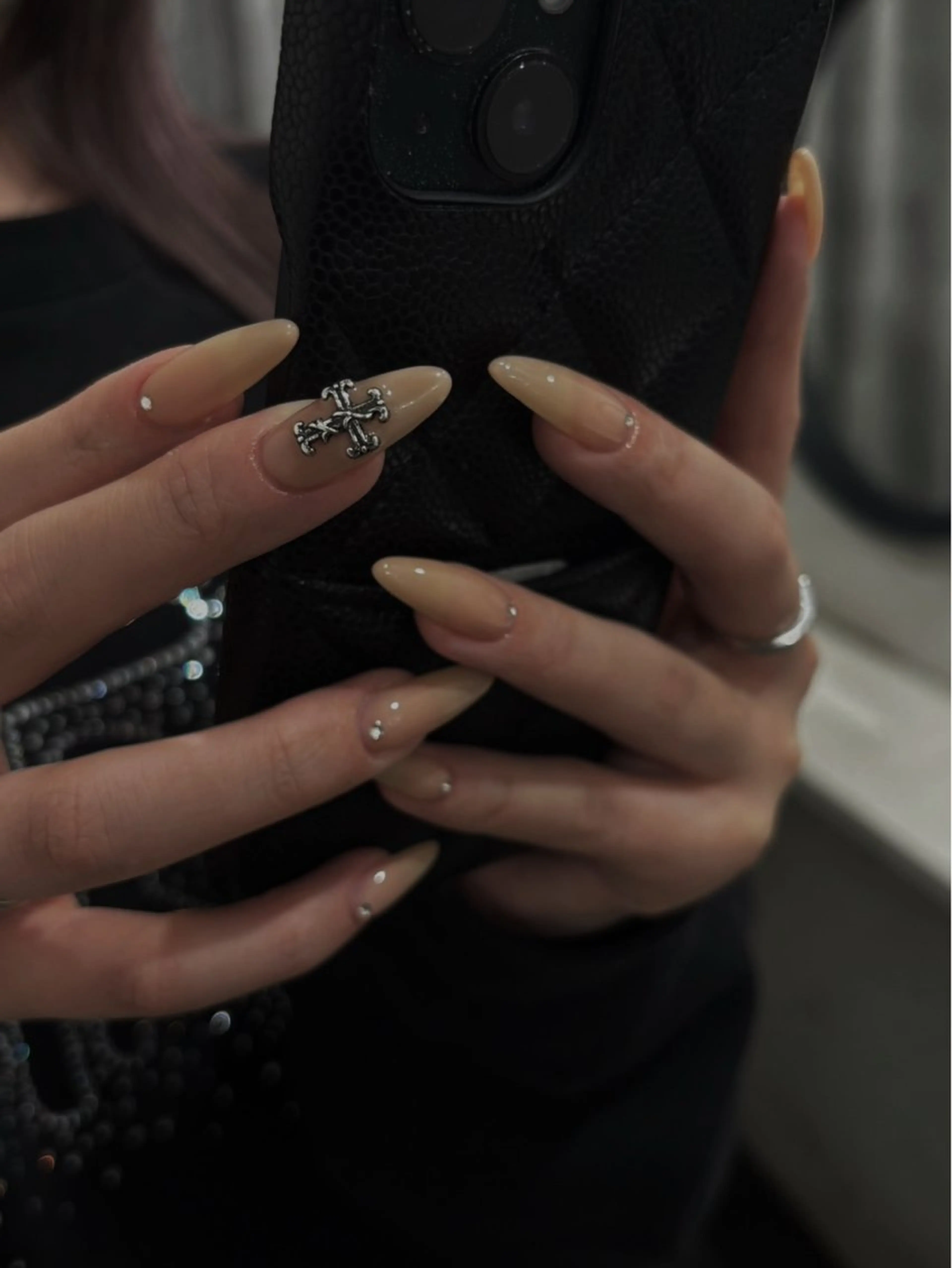 ネイル Salondevi2 isanaのネイルデザイン