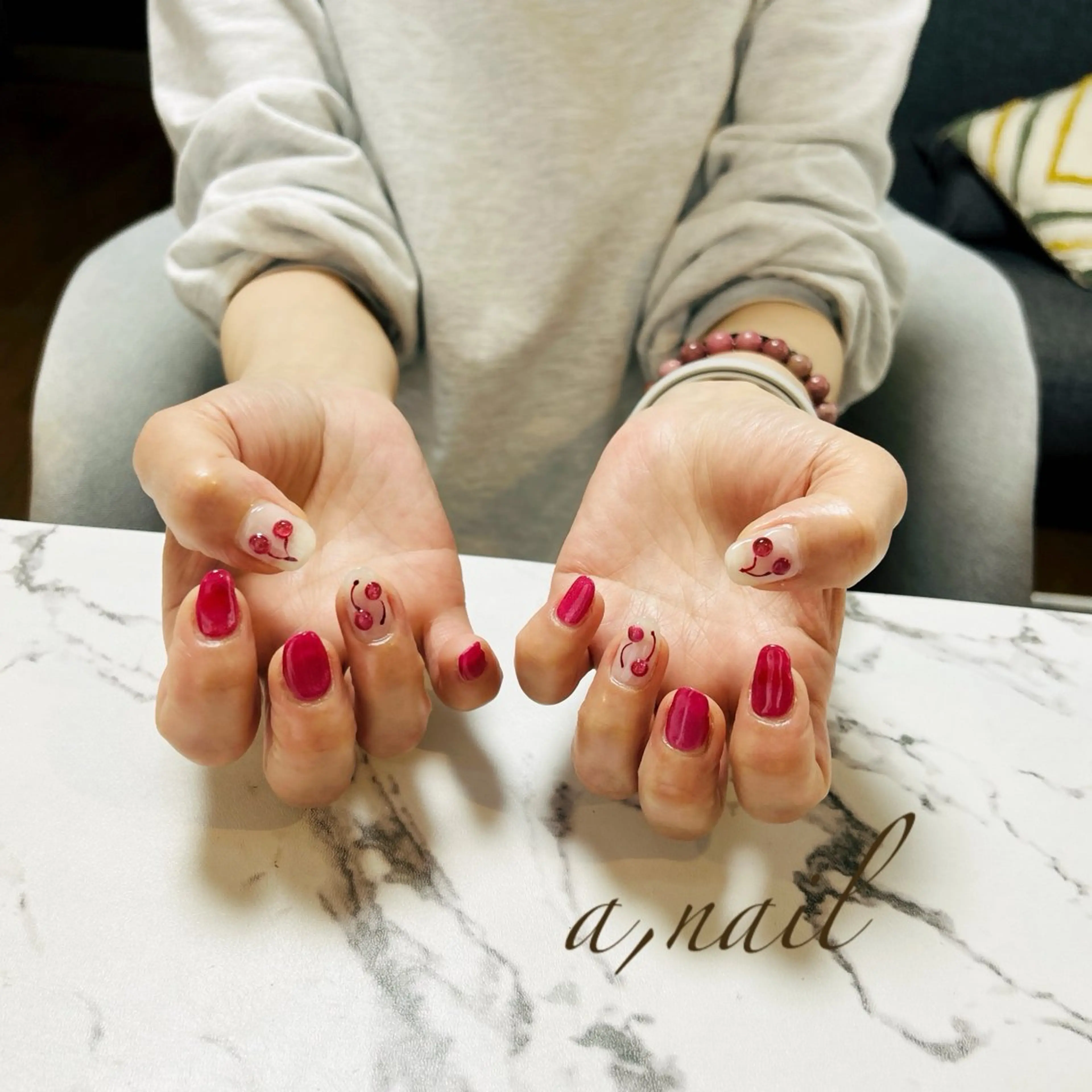 ネイル ハート キラキラネイル マグネットネイル 春ネイル ハンドネイル ネイルサロン エーネイルのネイルデザイン