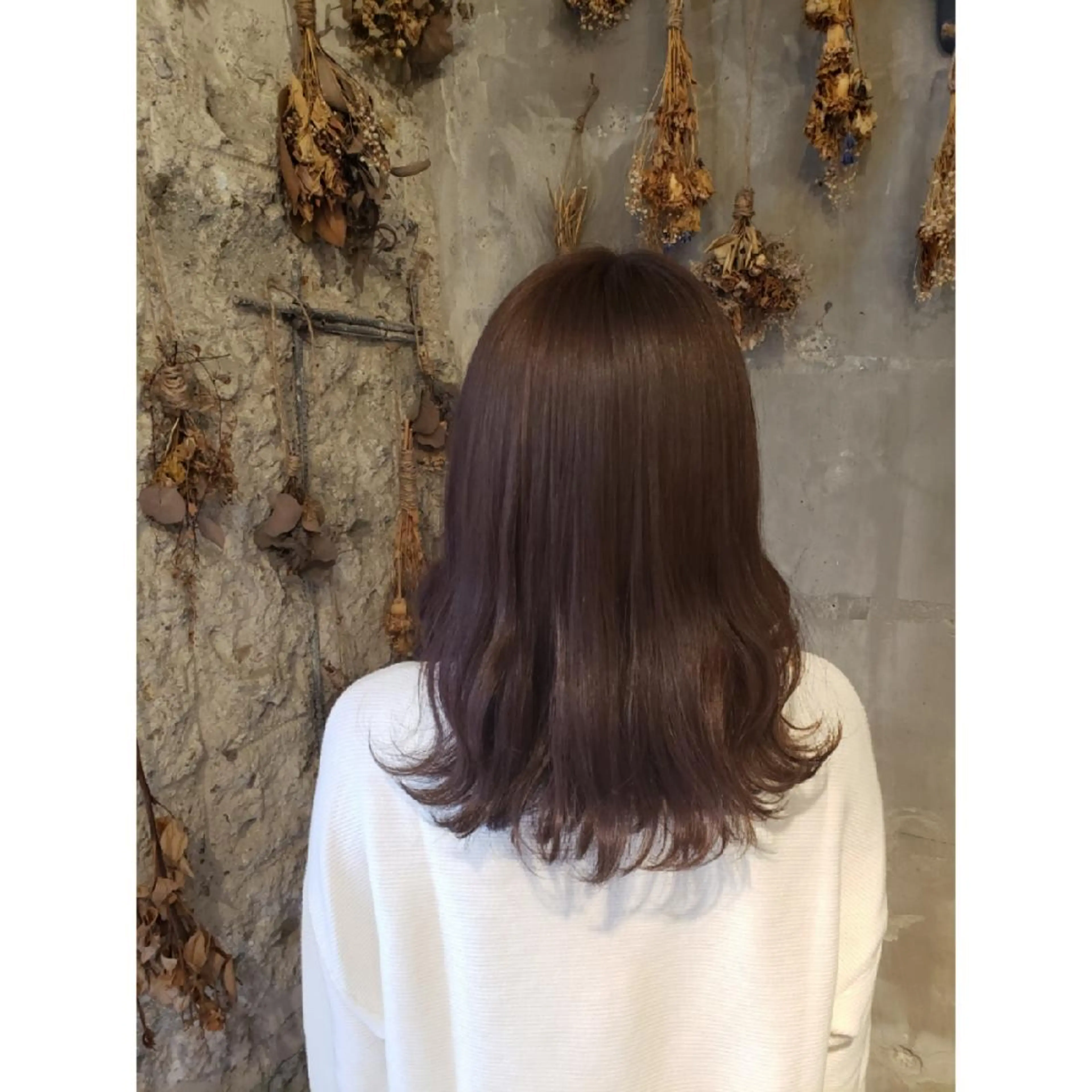 ミディアム カラー ベージュカラー ブラウンカラー ブラウンベージュ 井尻 柚都歩のヘアスタイル