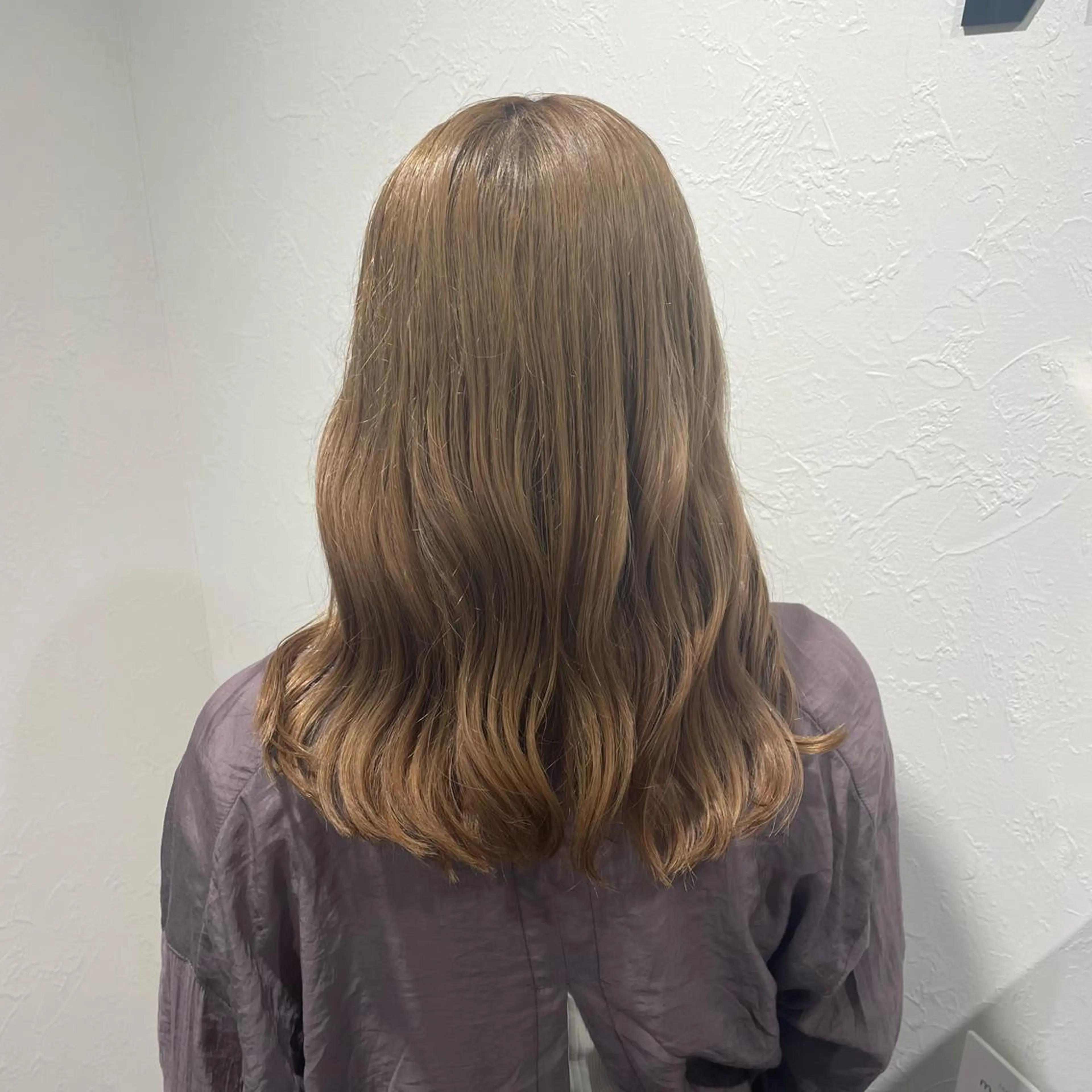 セミロング カラー ヘアカラー トリートメント shiho .のヘアスタイル