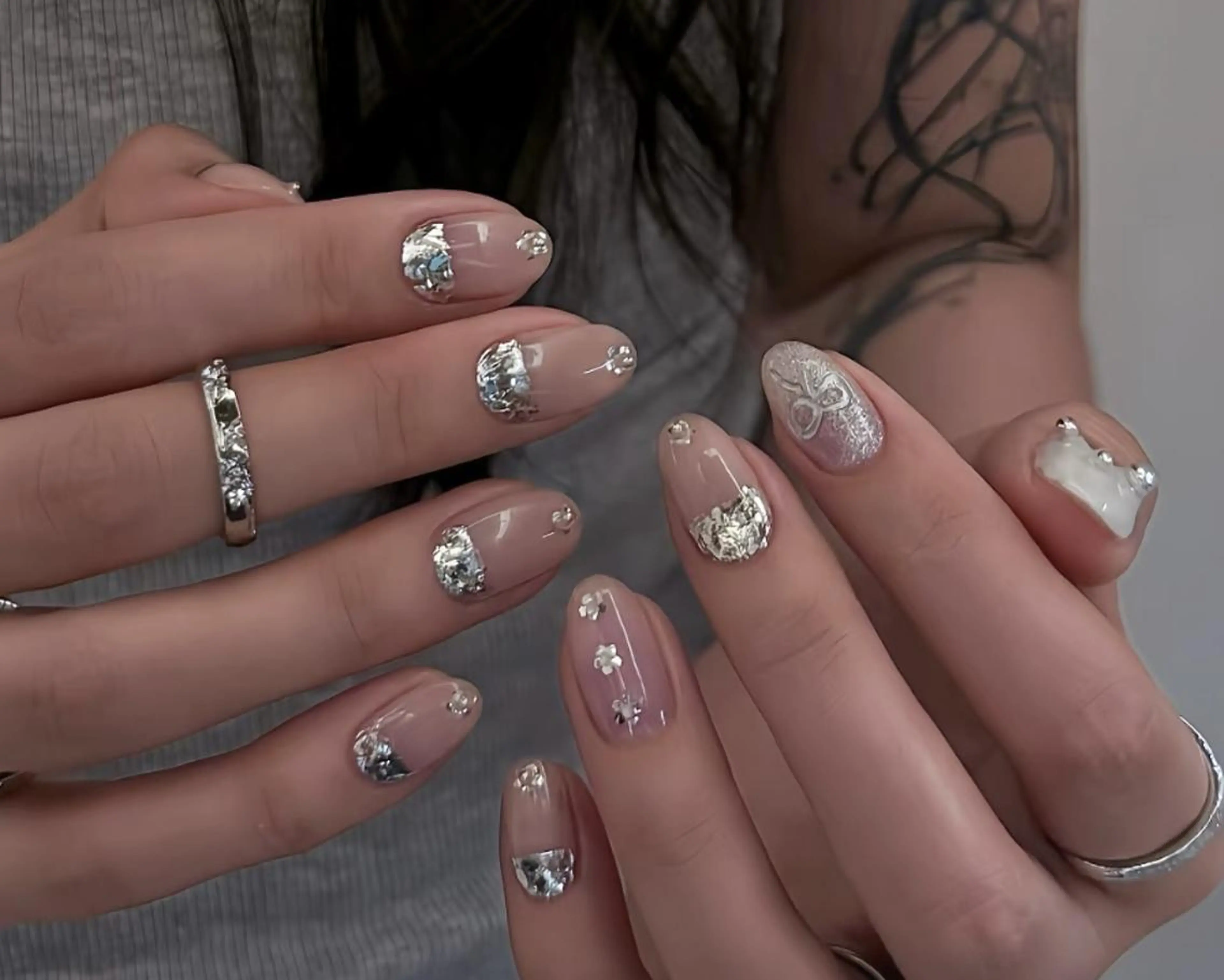 ネイル ハンドネイル 🎀 Ayaka_nailのネイルデザイン