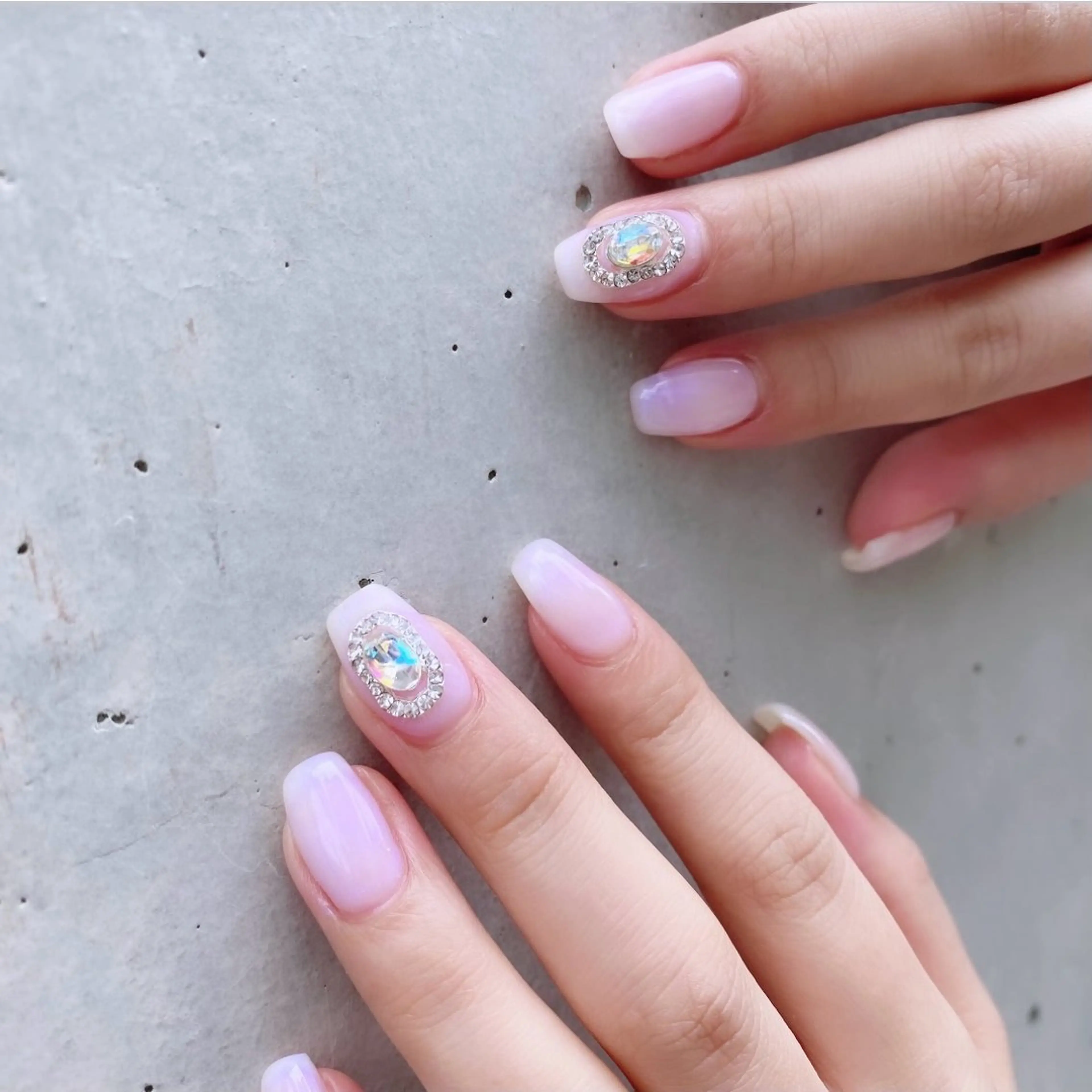 ネイル クリアネイル _WHITE+ 南海難波店のネイルデザイン