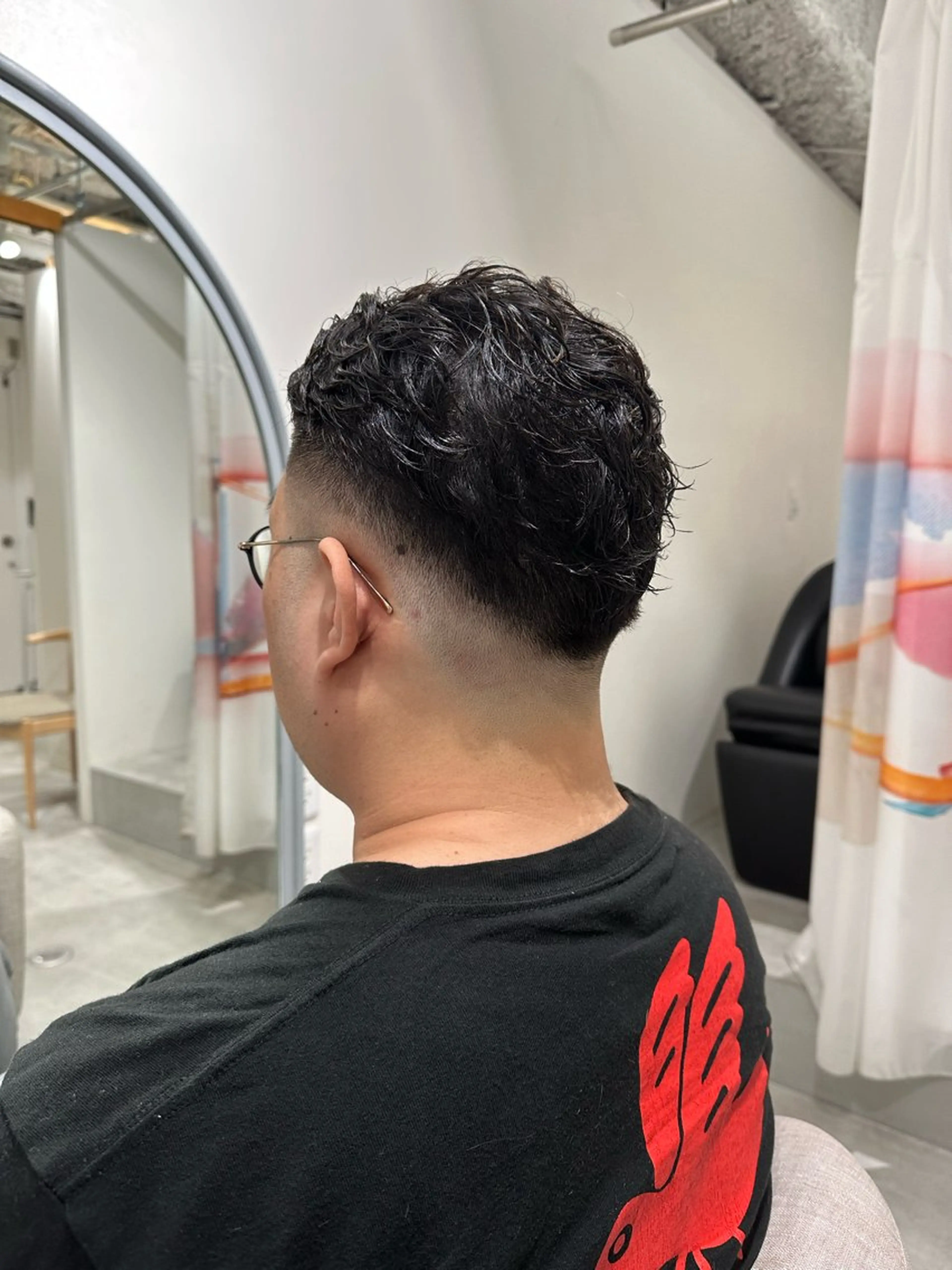 メンズ フェードカット スキンフェード カット ヘッドスパ 💎メンズパーマ特化 🥇メンズのプロのヘアスタイル