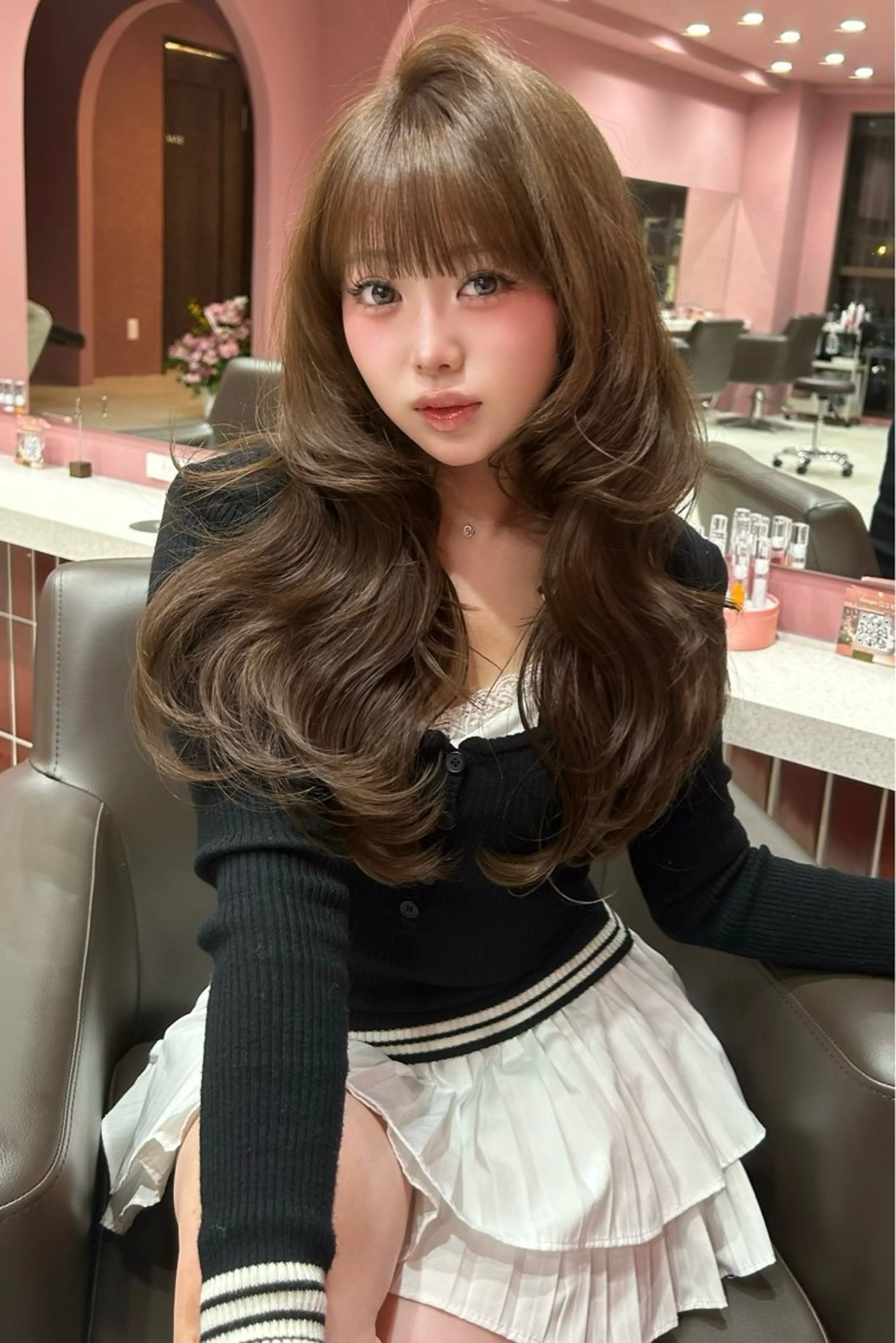 ロング カラー ベージュカラー ブリーチ ダブルカラー ブリーチなしカラー 小顔カット カット ヘアカラー トリートメント 原宿／ワンホンヘア SAAYA🖤のヘアスタイル