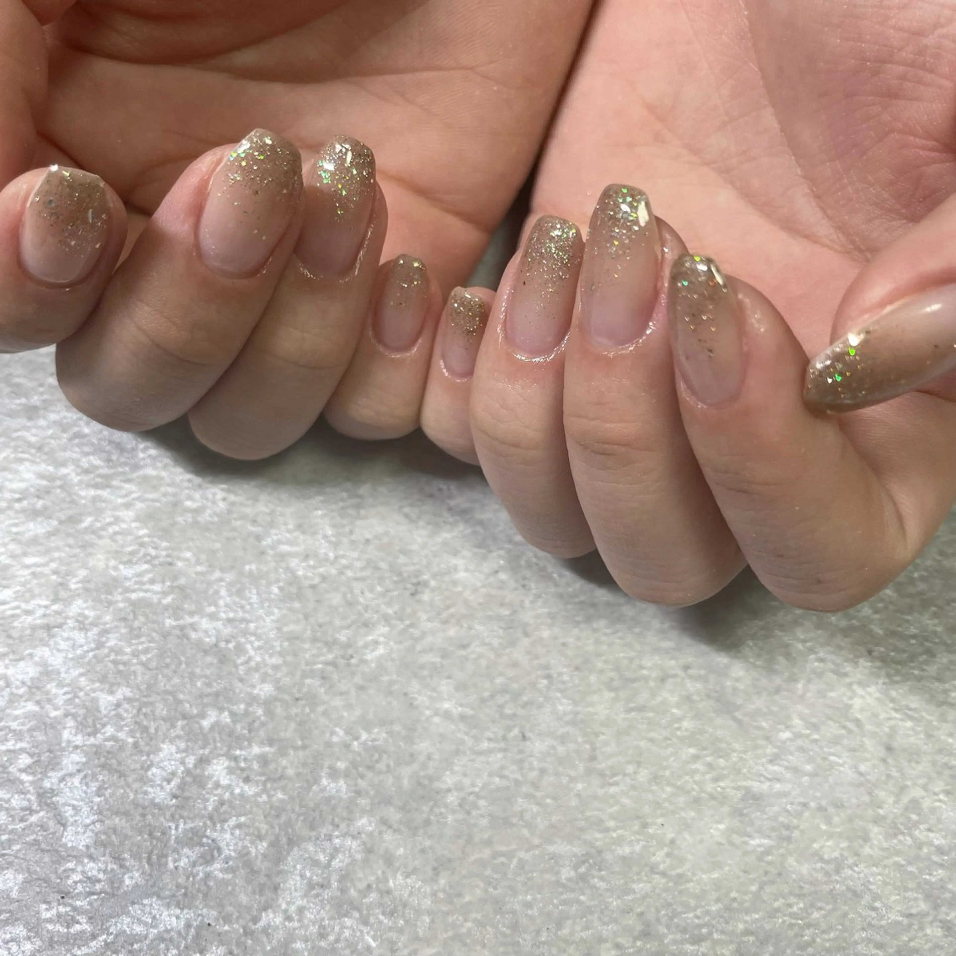 ネイル グラデーション キラキラネイル ラメ(グリッター) シンプルネイル ハンドネイル Rirans nailのネイルデザイン