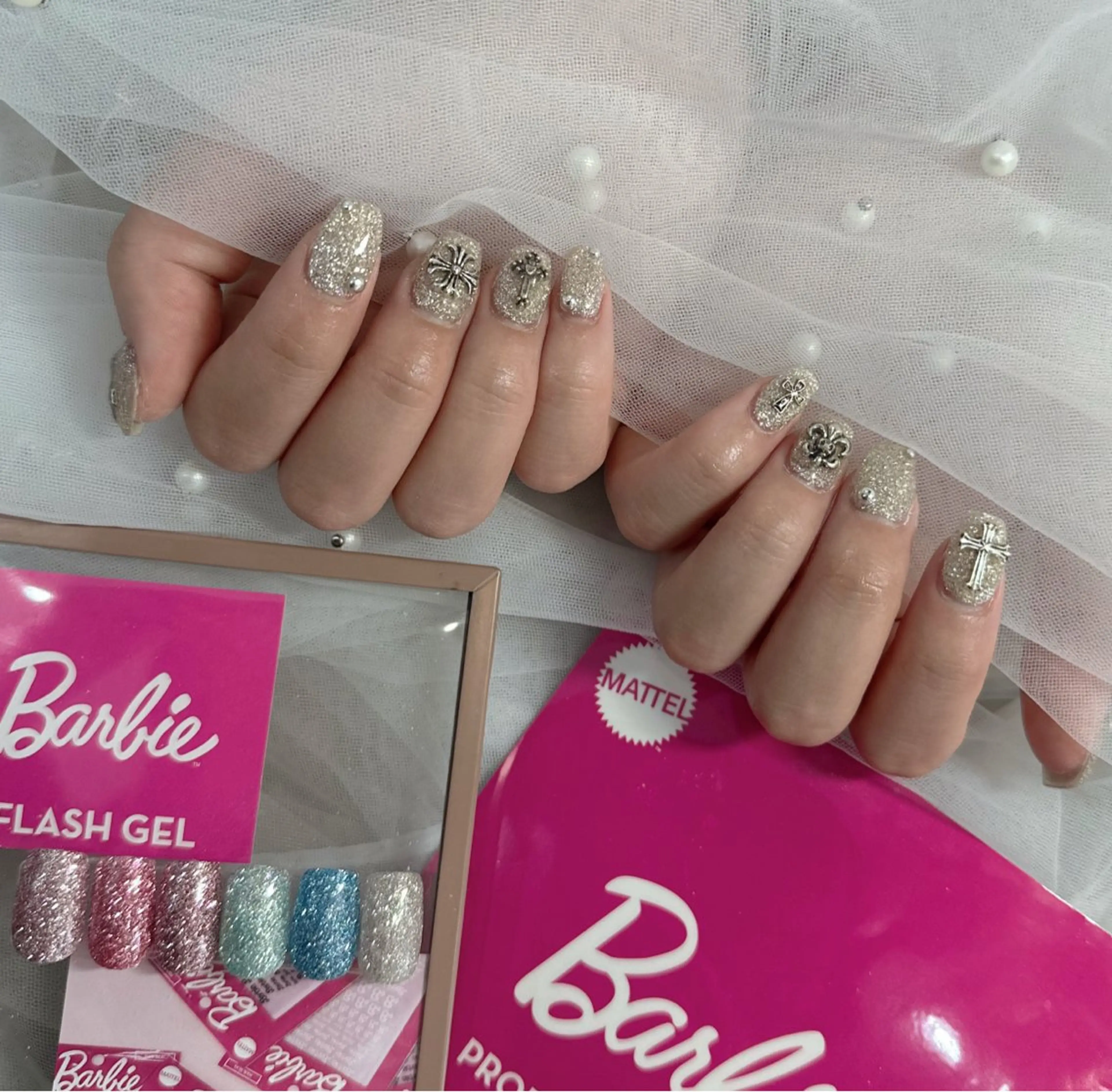 ネイル ハンドネイル フットネイル LAVISH nanamiのネイルデザイン