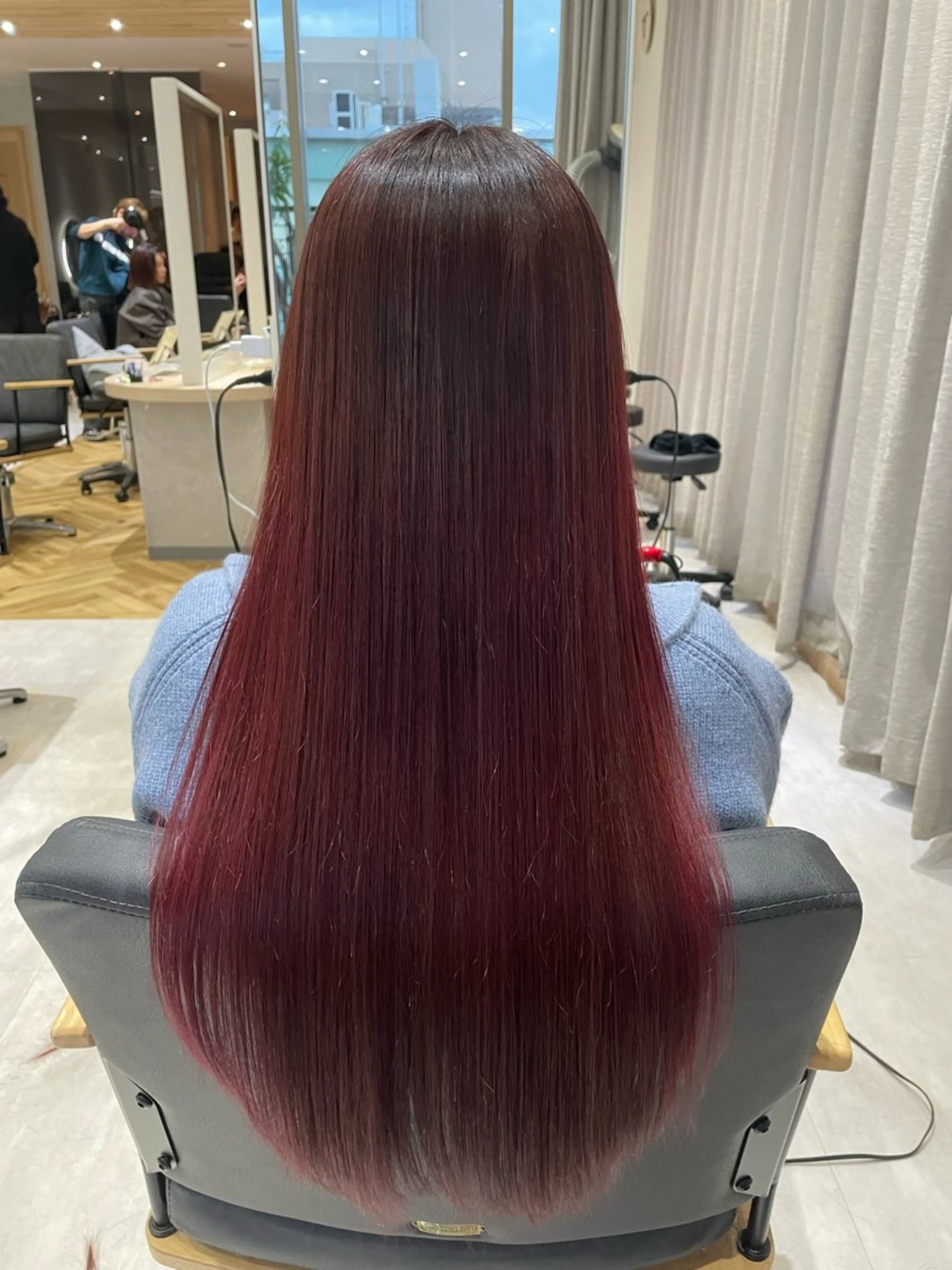 ロング カラー フェイスレイヤー/ 小顔/髪質改善　関のヘアスタイル