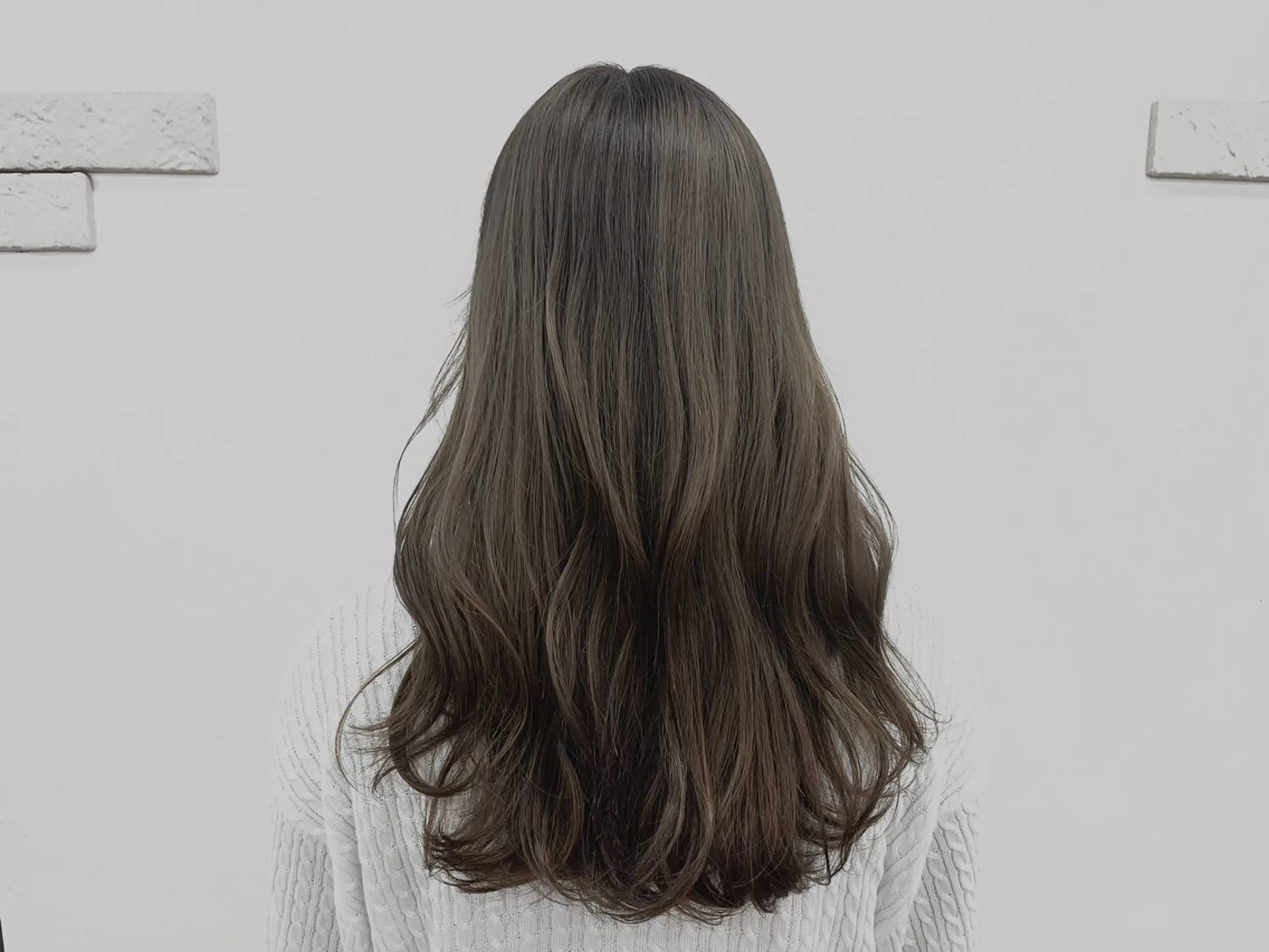 セミロング カラー カット ヘアカラー トリートメント YUZUKI/艶カラ ー/丸みショートのヘアスタイル