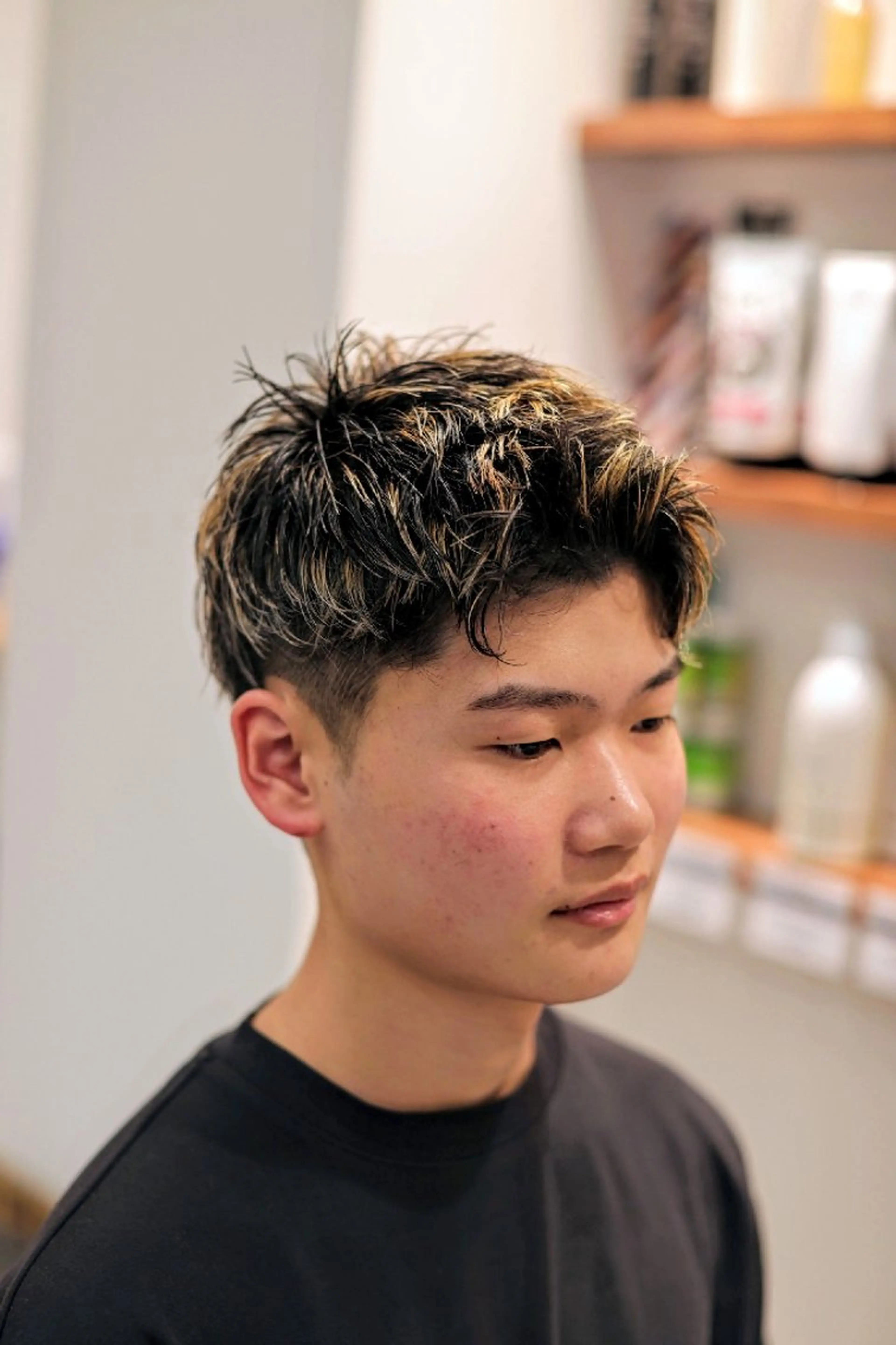 ショート カラー パーマ メッシュ ショートヘア ヘアカラー 🎶メンズカット🧴 大森✂️⸒⸒のヘアスタイル