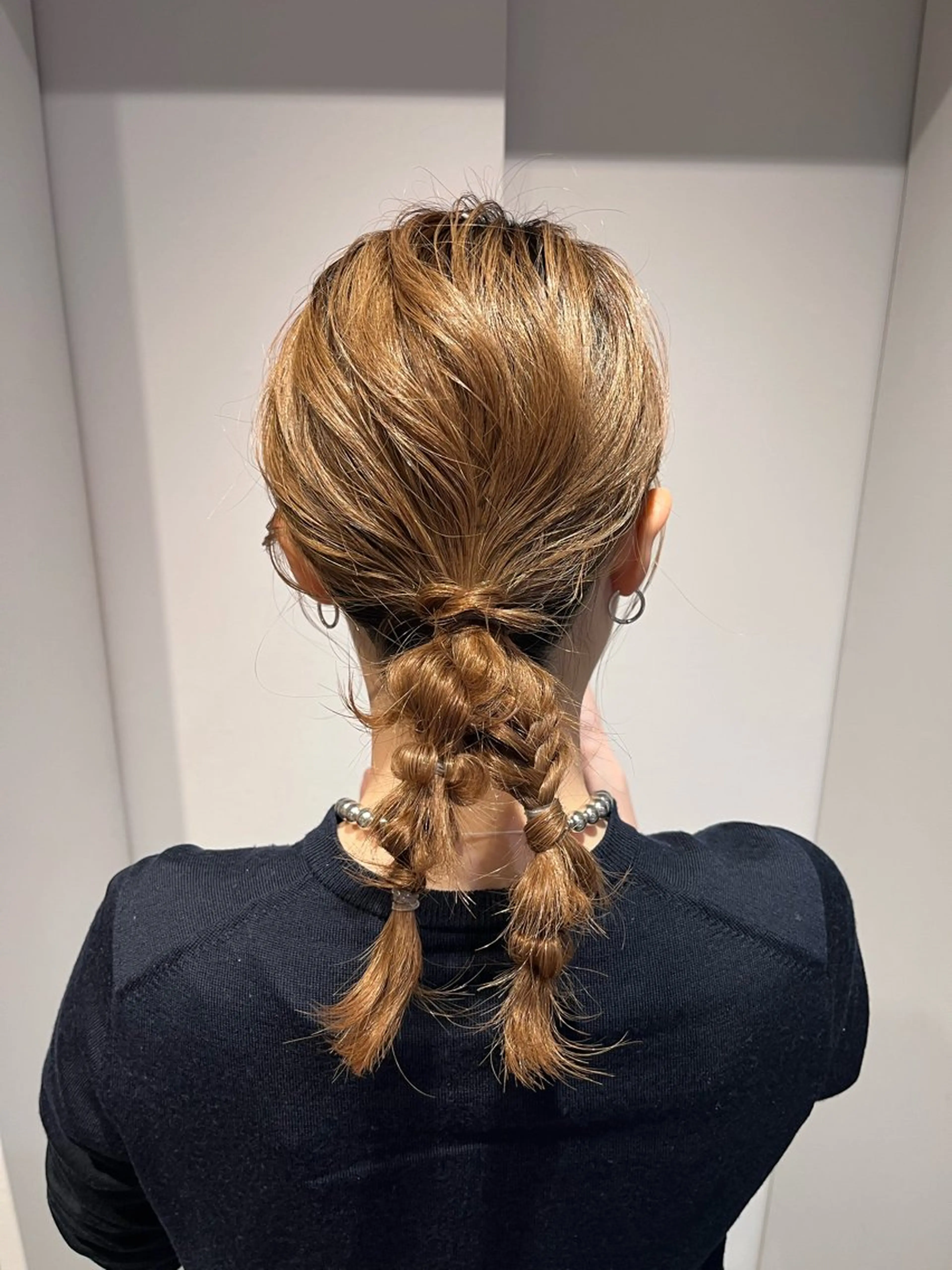 ミディアム ヘアアレンジ カット ヘアセット ｵﾀｸ美容師🛍/ 酸性ストレート/艶髪のヘアスタイル