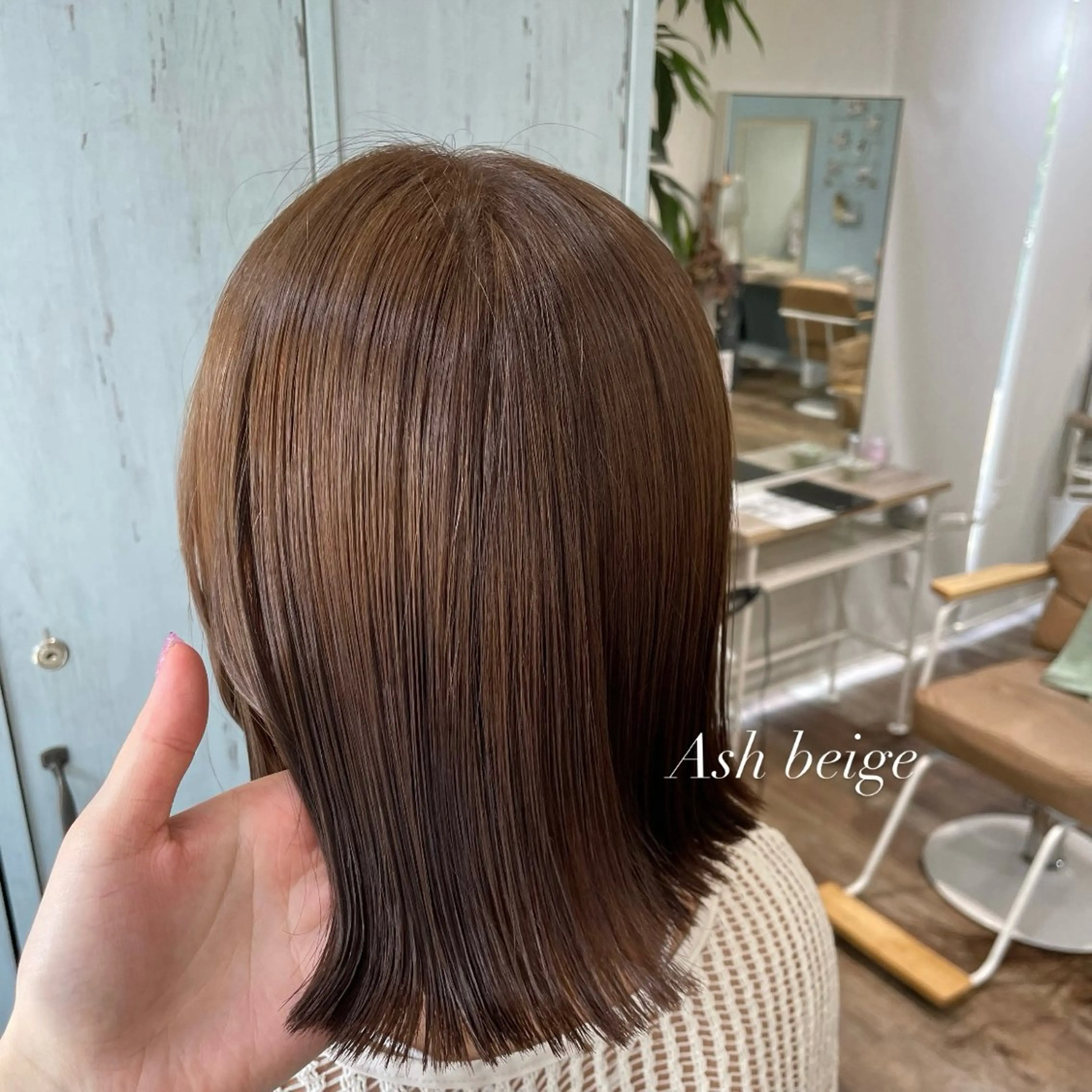 ミディアム アッシュ カット ヘアカラー トリートメント ピンク・ラベンダー/ レイヤー/NANAのヘアスタイル