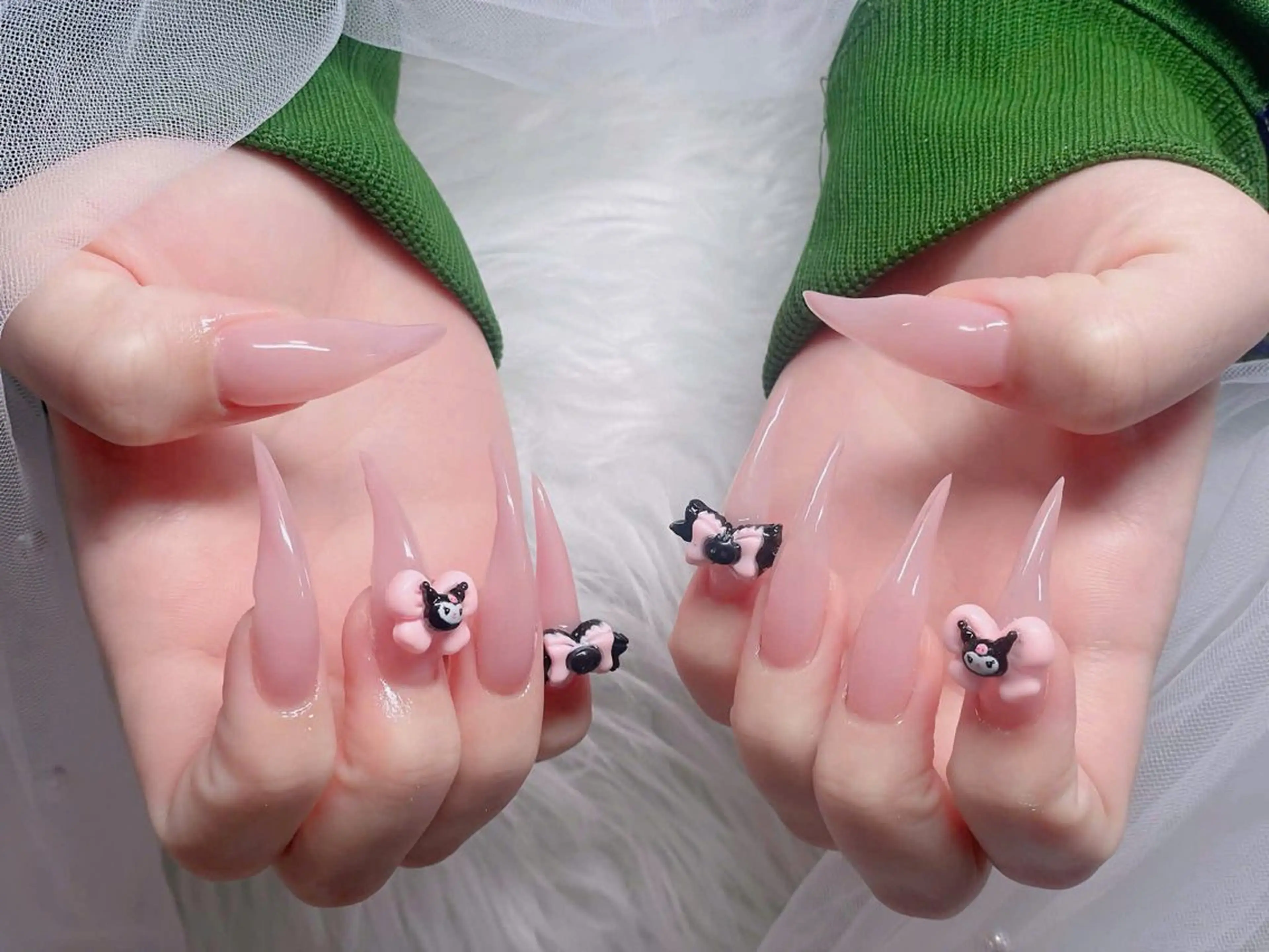 ネイル オーロラネイル フレンチネイル ジェルネイル ハロウィン 韓国ネイル ハンドネイル H.baby Nail Salonのネイルデザイン