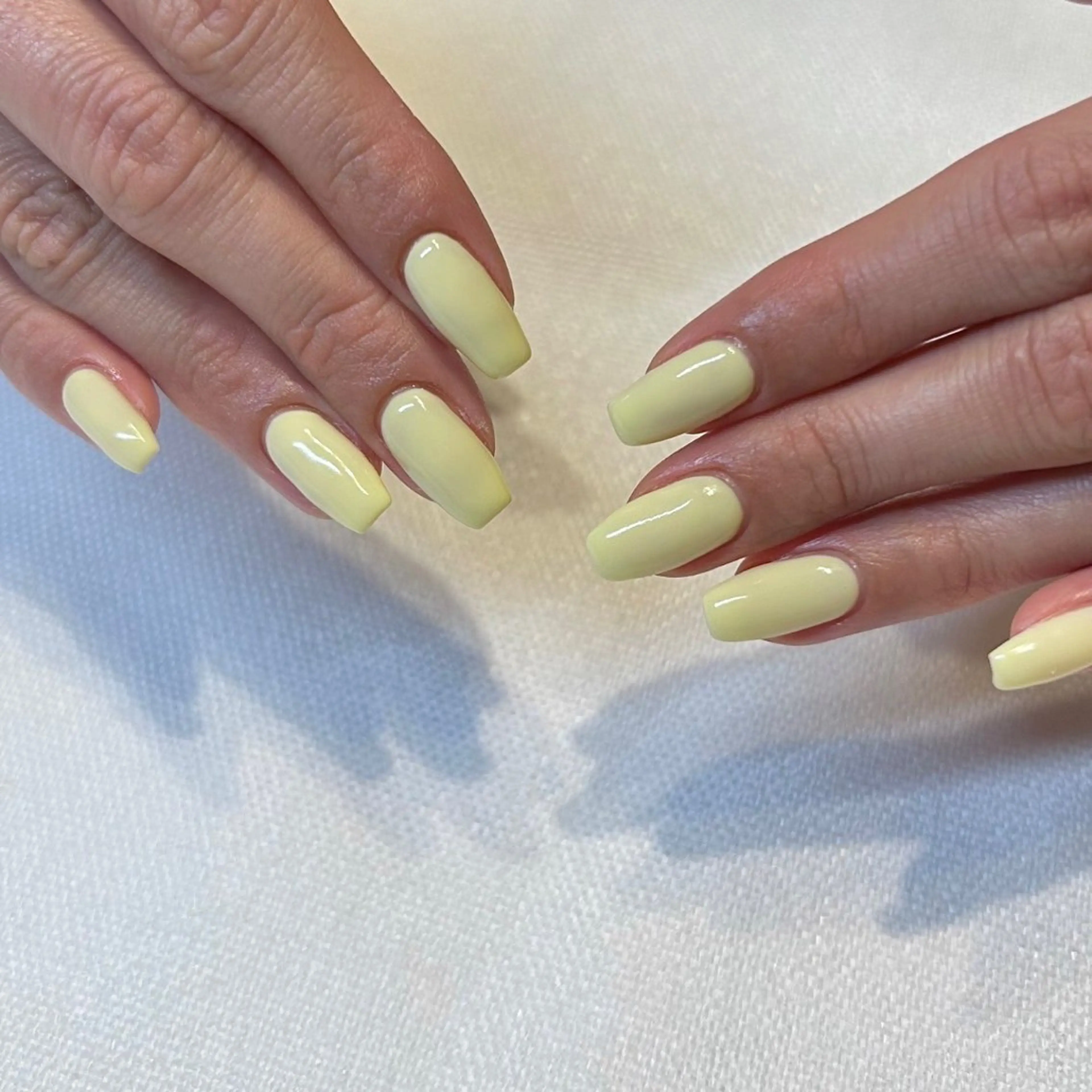 ミディアム Nbibi nail salonのネイルデザイン