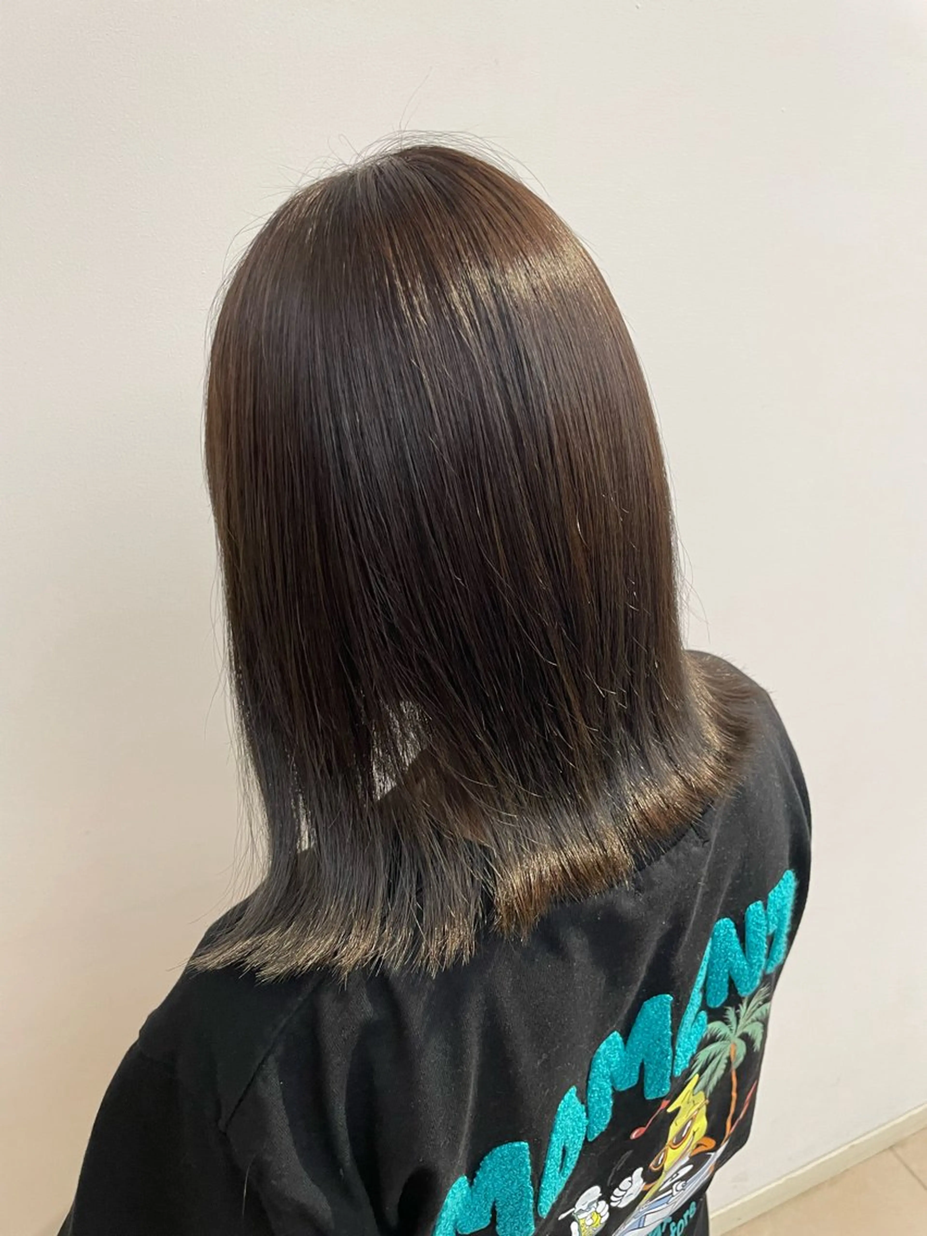 カラー アッシュ アッシュブラウン ブラウンカラー MINDS LINO Reinaのヘアスタイル