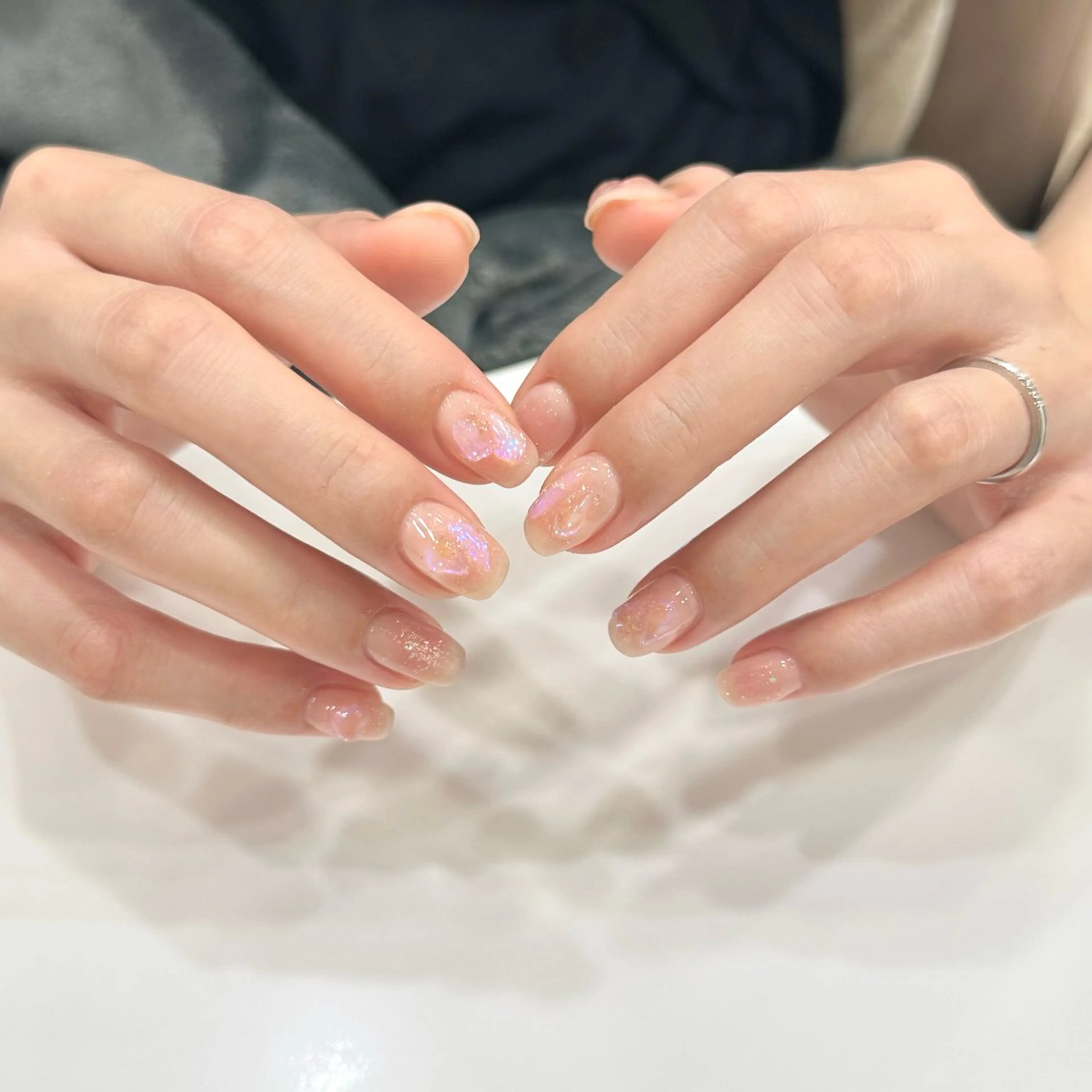 ネイル チークネイル 氷ネイル・うるうるネイル ハンドネイル Saki _Grancieuxのネイルデザイン