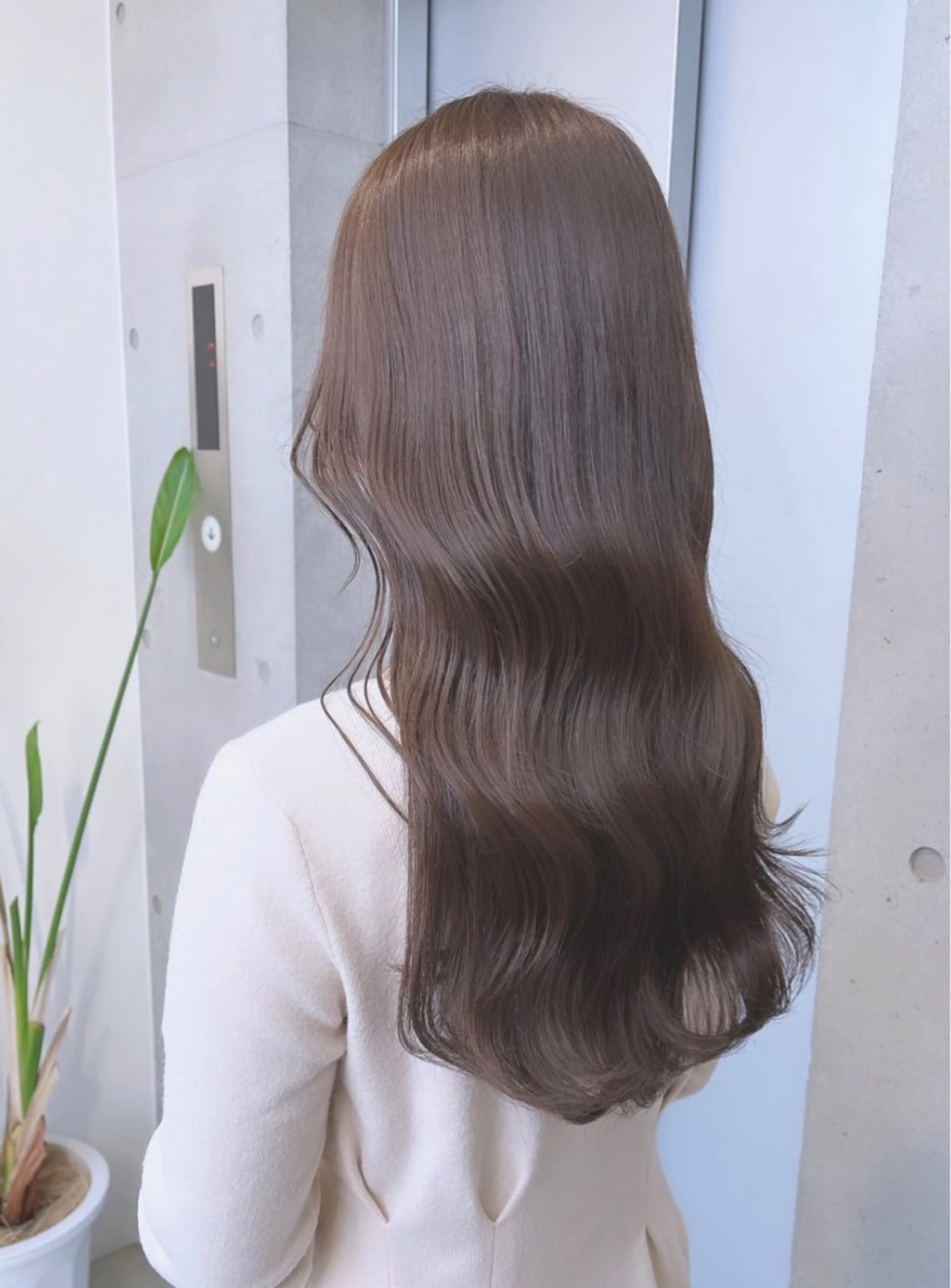 ロング カラー カット ヘアカラー トリートメント 🌫️大人韓国ヘア 🌫️naoyaのヘアスタイル