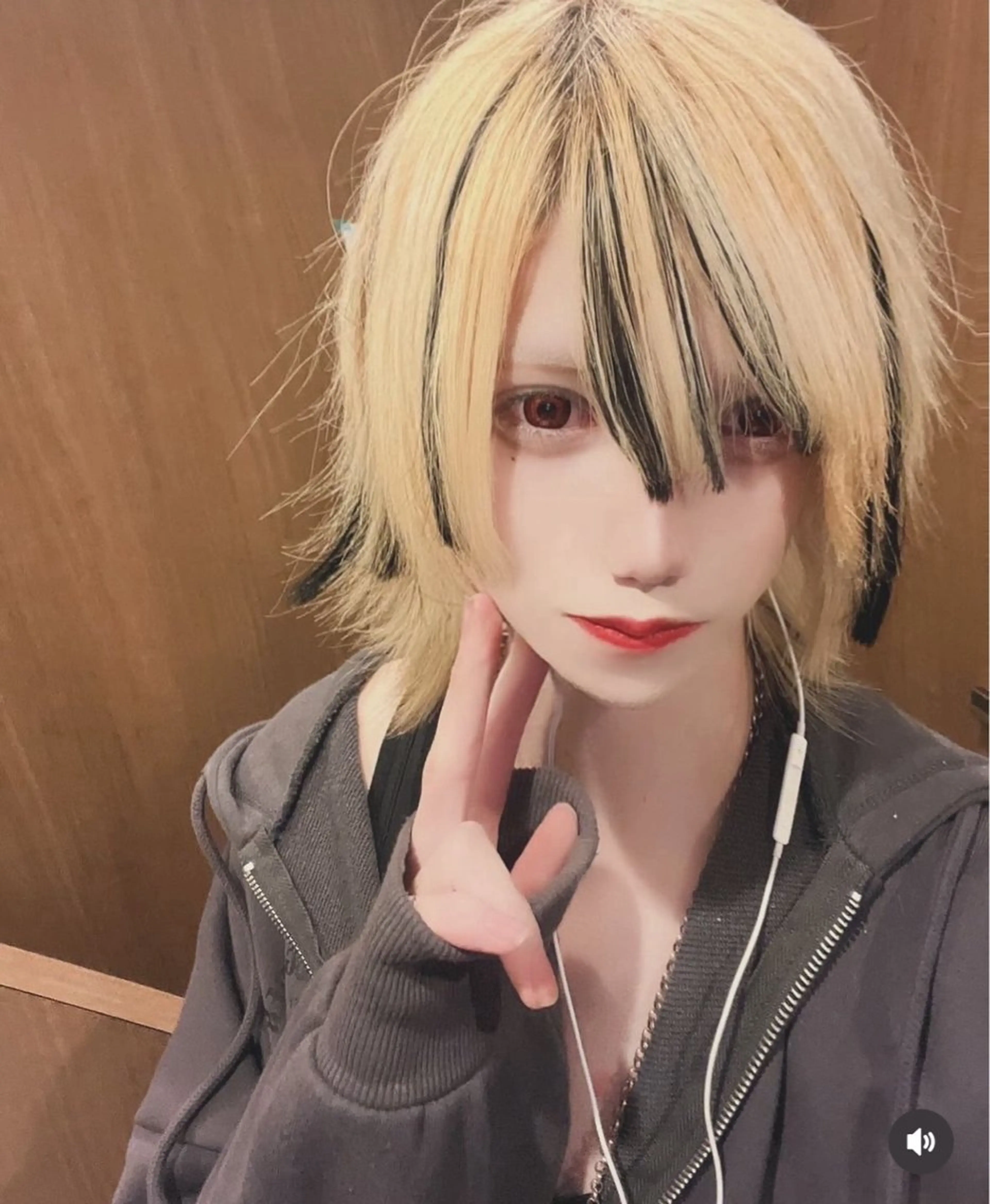 ショート エクステ ハイライト エクステ 韓国ヘア×ハイトーン AYA💫のヘアスタイル